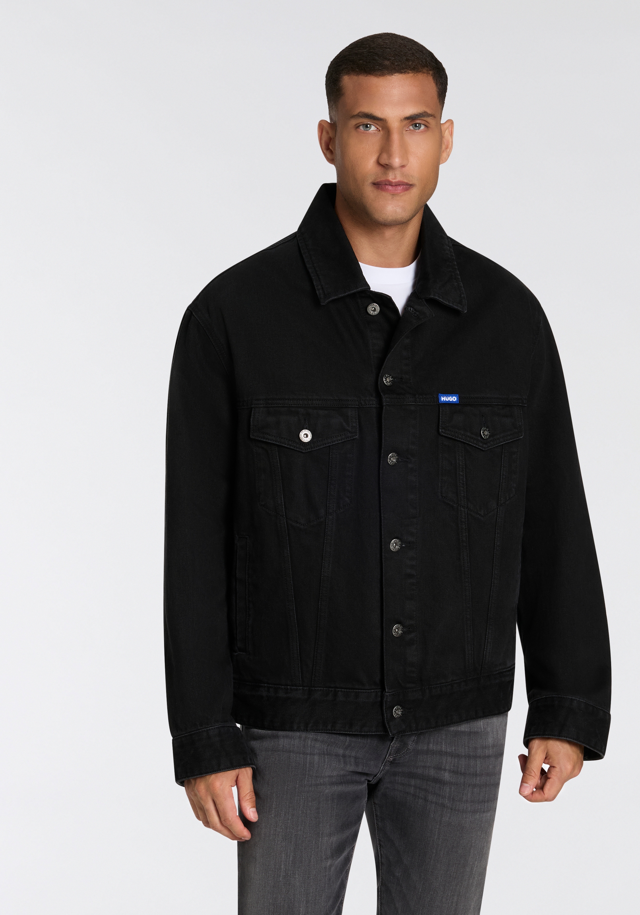 Image of HUGO Jeansjacke "Kirkby" mit Logo-Details, regular-fit