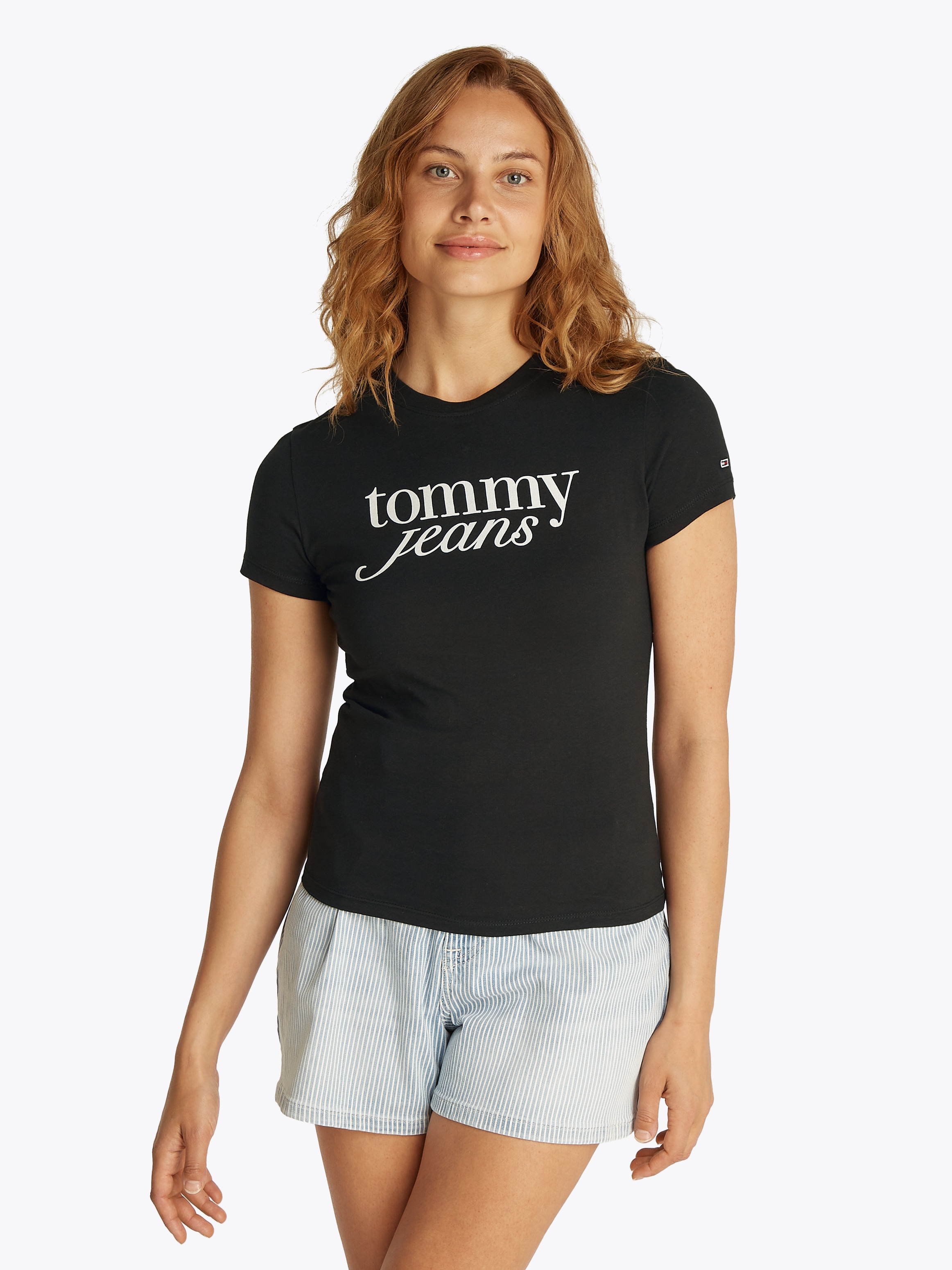 Image of Tommy Jeans T-Shirt mit Logodruck auf der Brust