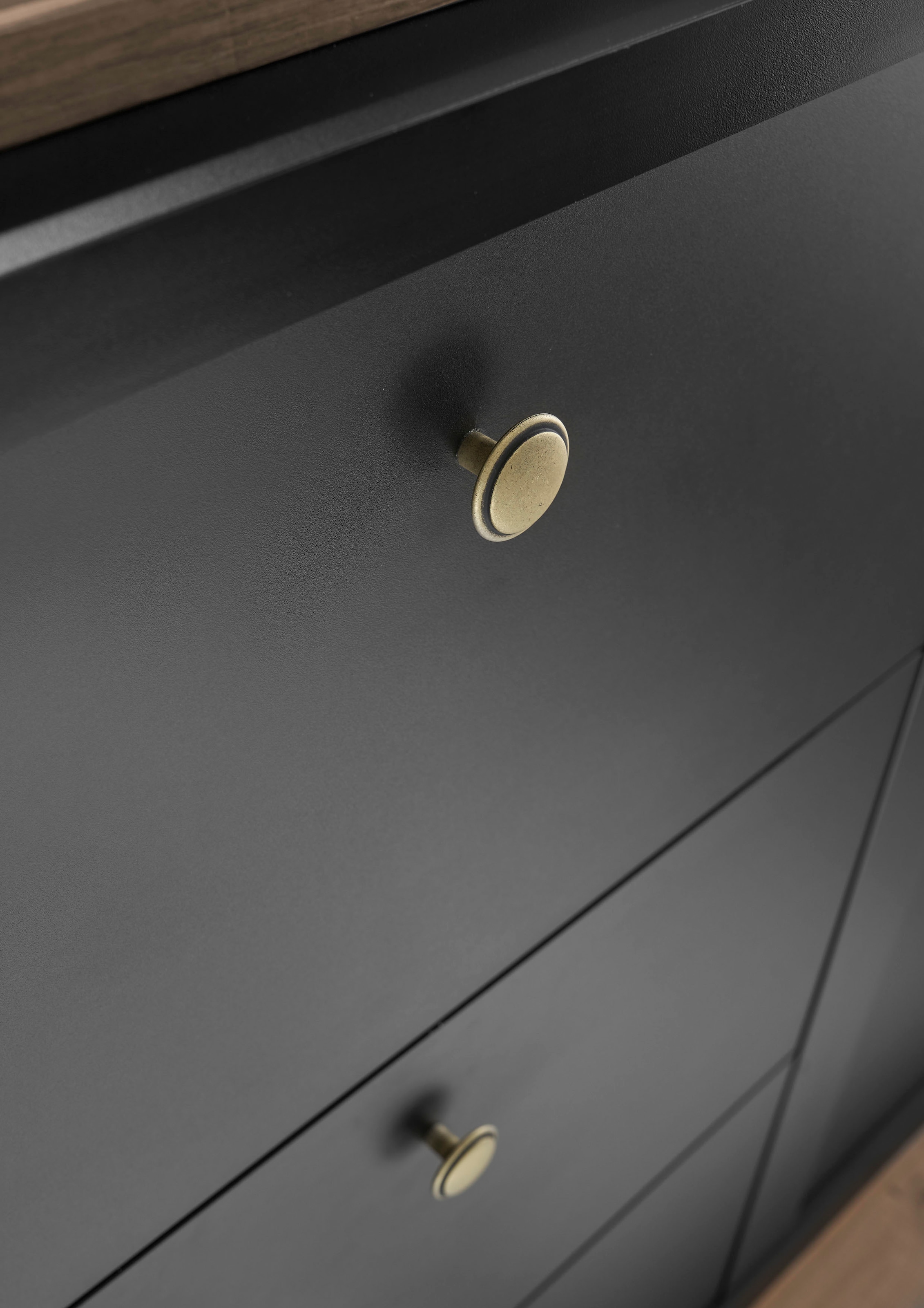 Home affaire Sideboard »Lincoln, moderner Schrank, schwarze Kommode, 205 cm breit« edles Design, messingfarbene Knopfgriffe, in 2 Grössen verfügbar