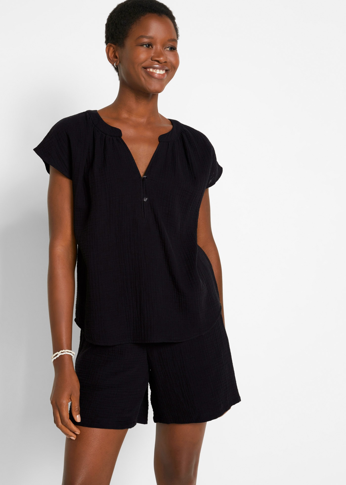 Image of bonprix Shirtbluse "Musselin-Blusentop aus reiner Baumwolle" Oversize-Passform, mit V-Ausschnitt, aus Baumwolle