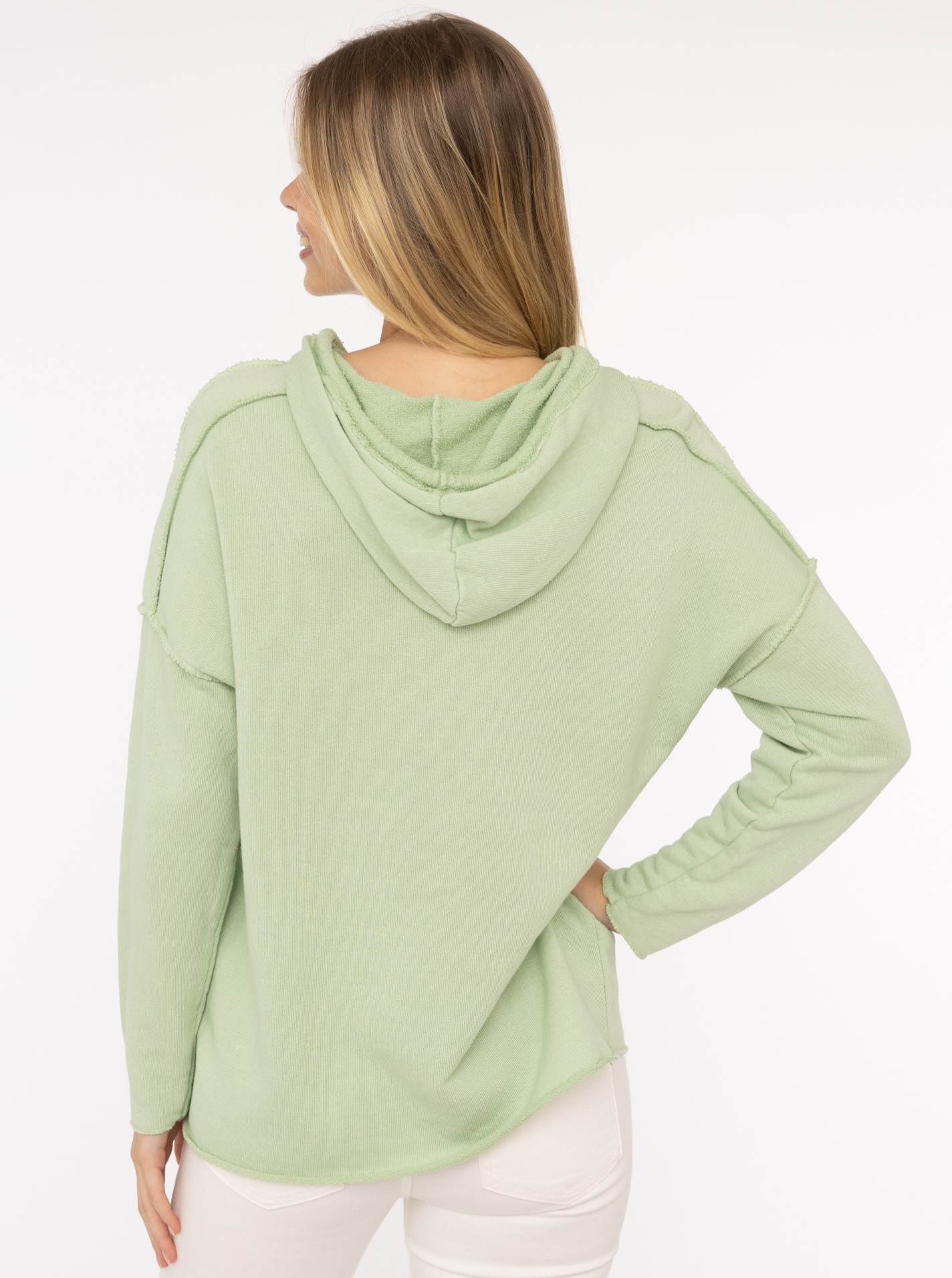 Zwillingsherz Hoodie »"Love Yourself"«, mit Kapuze und Flockprint in frischen Farben