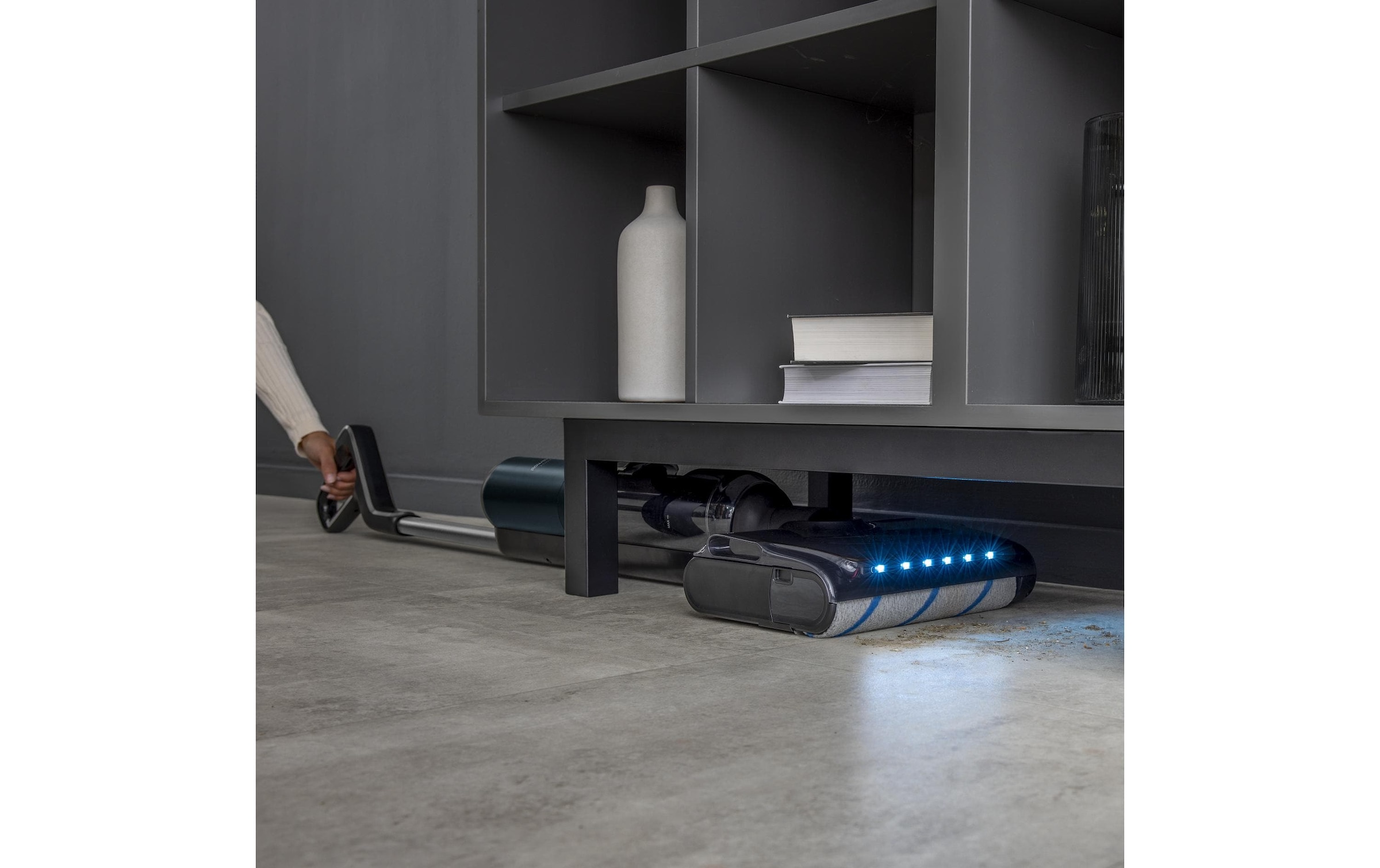 Rowenta Aspirateur eau et poussière »X-Clean 7, Saugen und Wischen, LED-Display, 180° abflachbares Design« selbstreinigend, selbstfahrendes Walzensystem, für Hartböden, GZ5735
