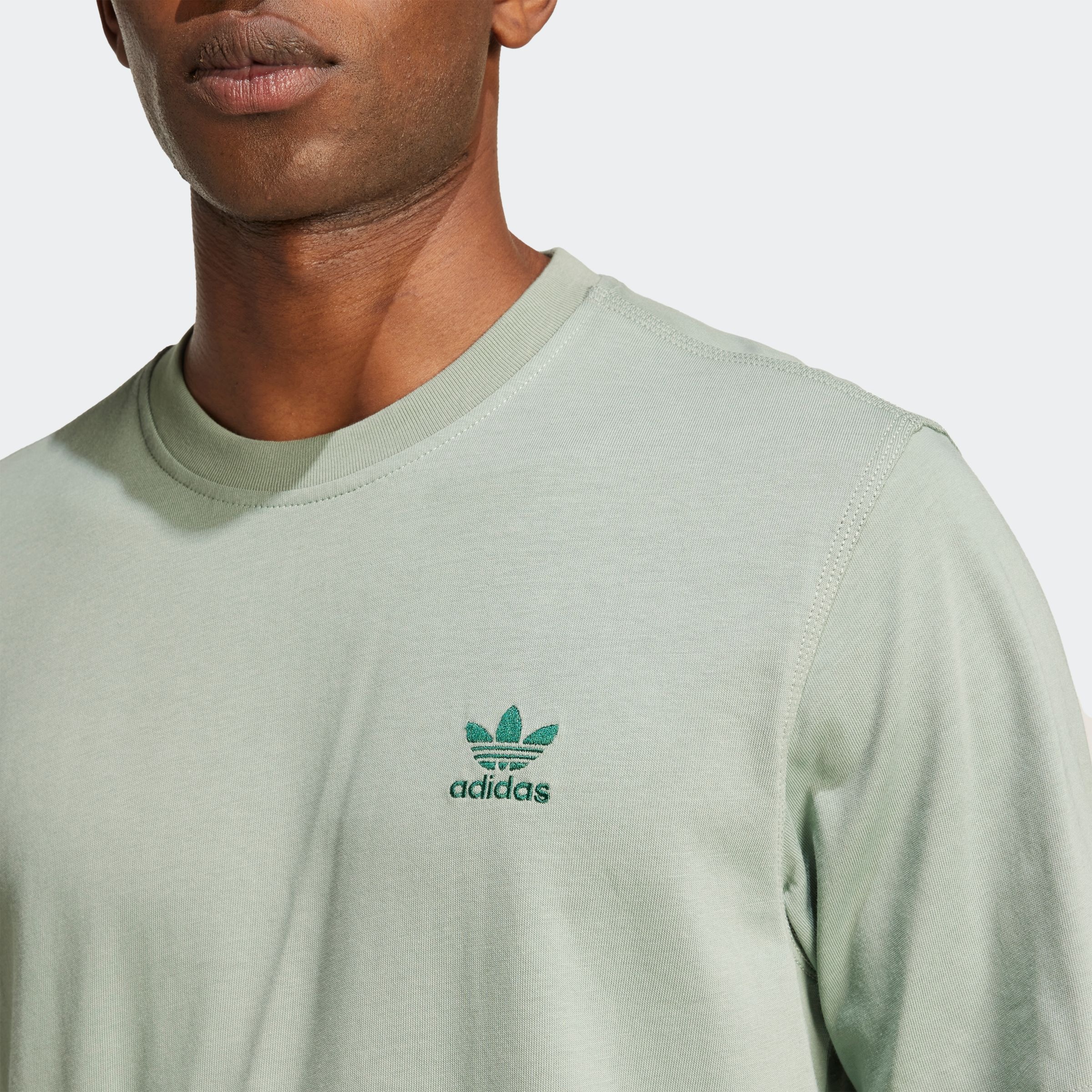 adidas Originals T-Shirt »TREFOIL ESS TEE«, drei Streifen Essentials Shirt mit Trefoil Logo