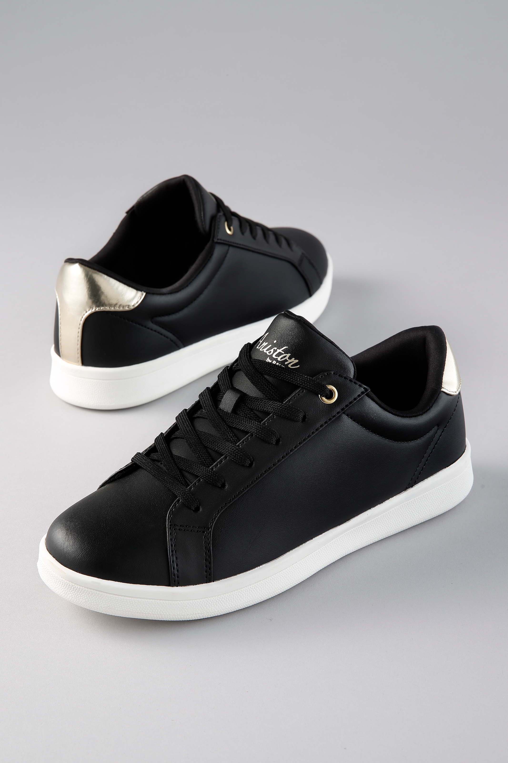 Image of Aniston SHOES Sneaker Schnürschuh, Freizeitschuh mit Metallic-Akzent