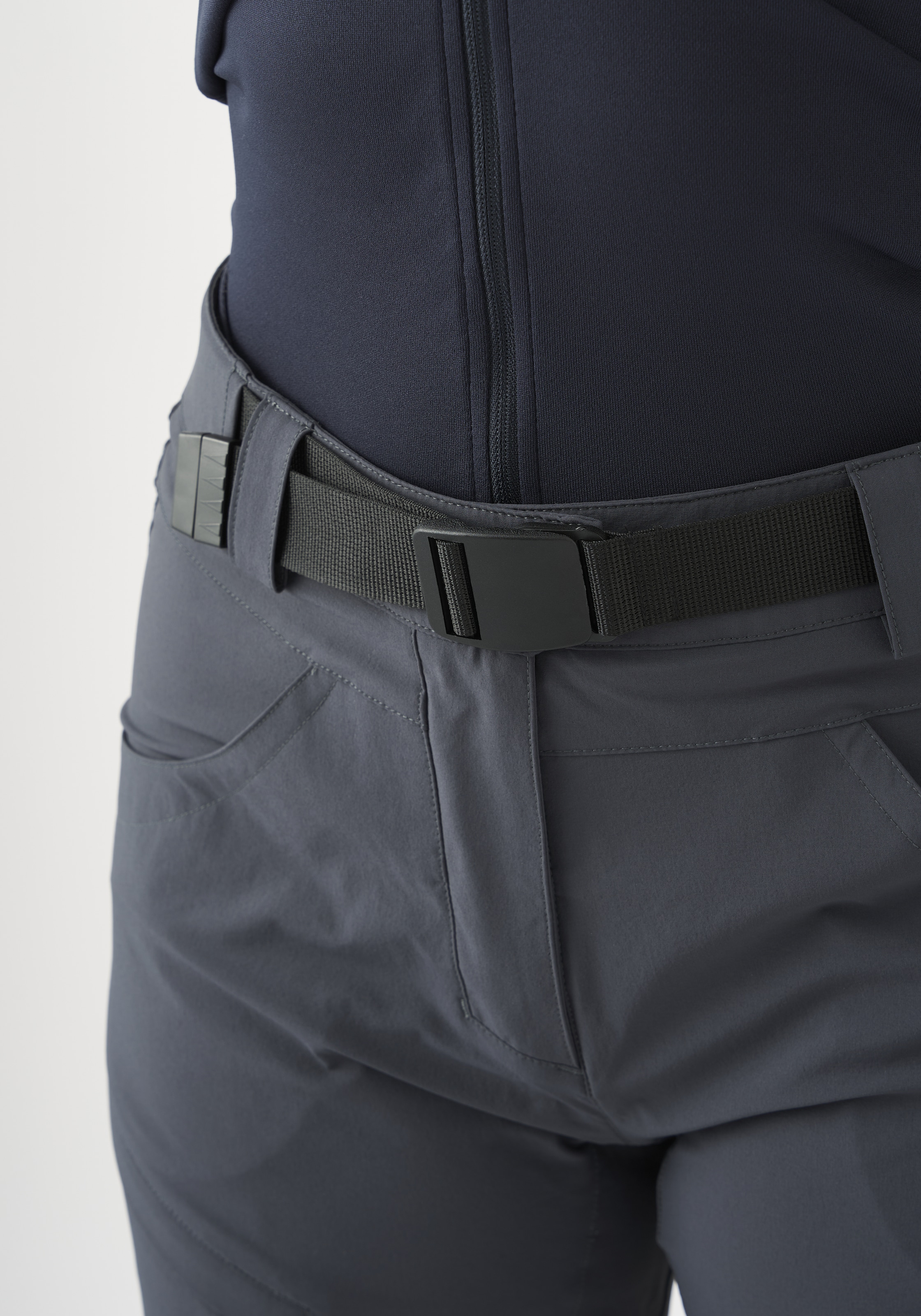 Gonso Pantalon de vélo »Mira Basic«  cuissardes courtes pour femmes avec rembourrage, déperlantes, ceinture incluse