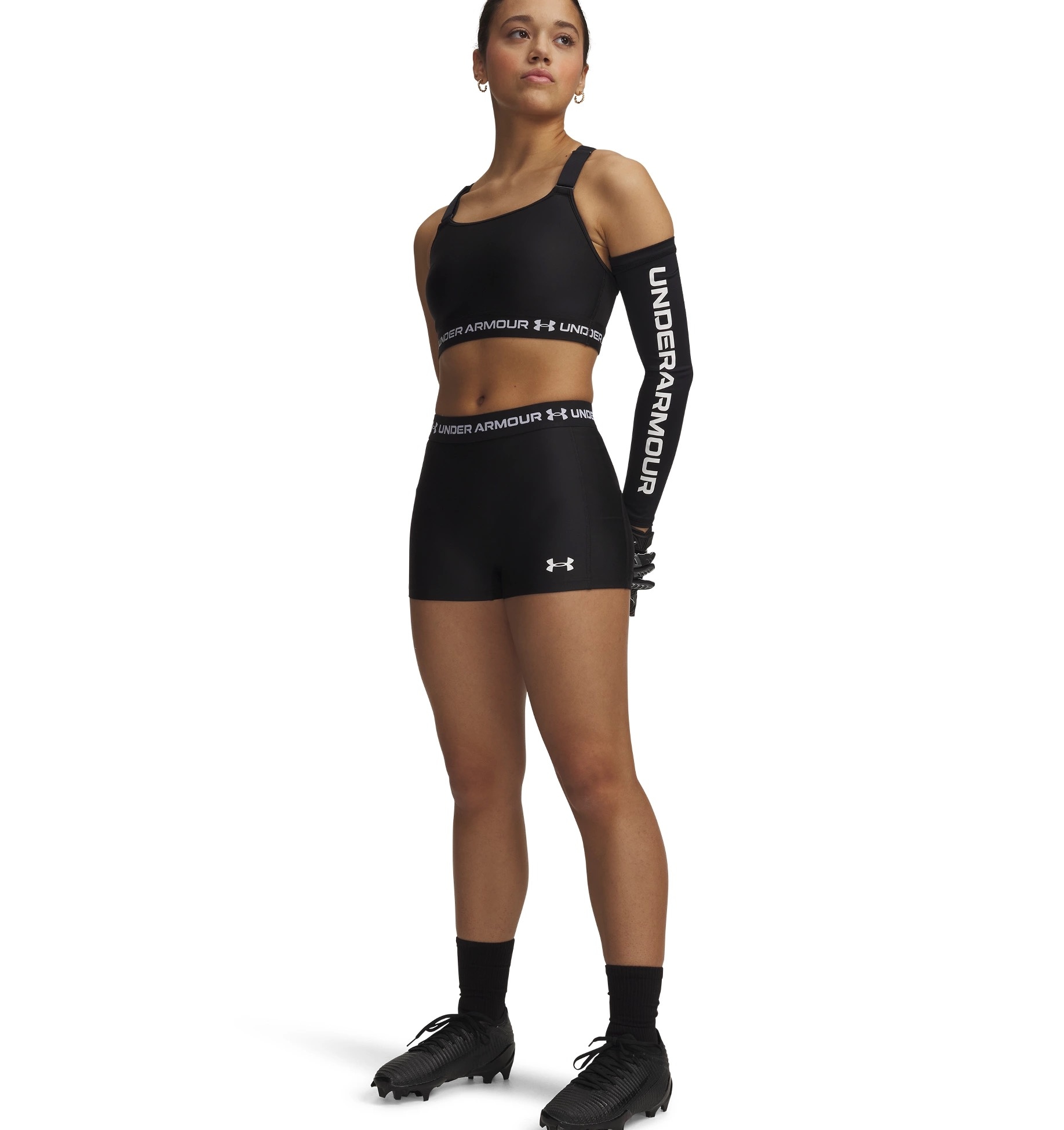 Under Armour® Short d'entraînement »HEATGEAR SHORTY«  avec teneur en élasthanne, en polyester et élasthanne, matériau léger