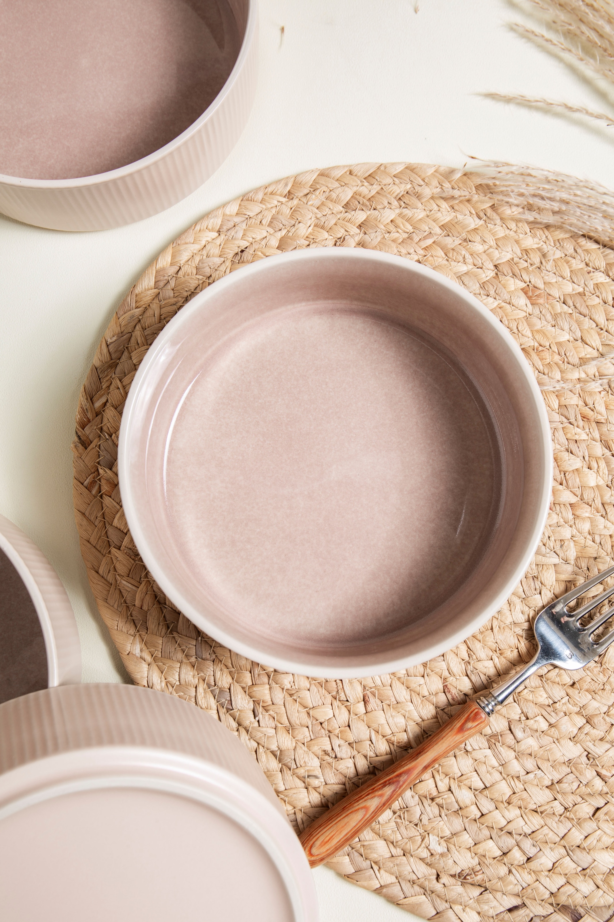 GOODproduct Set de vaisselle »Ylvii, aussen matt, innen reaktiv glasiert« Riffeloptik, spülmaschinenfest und mikrowellengeeignet