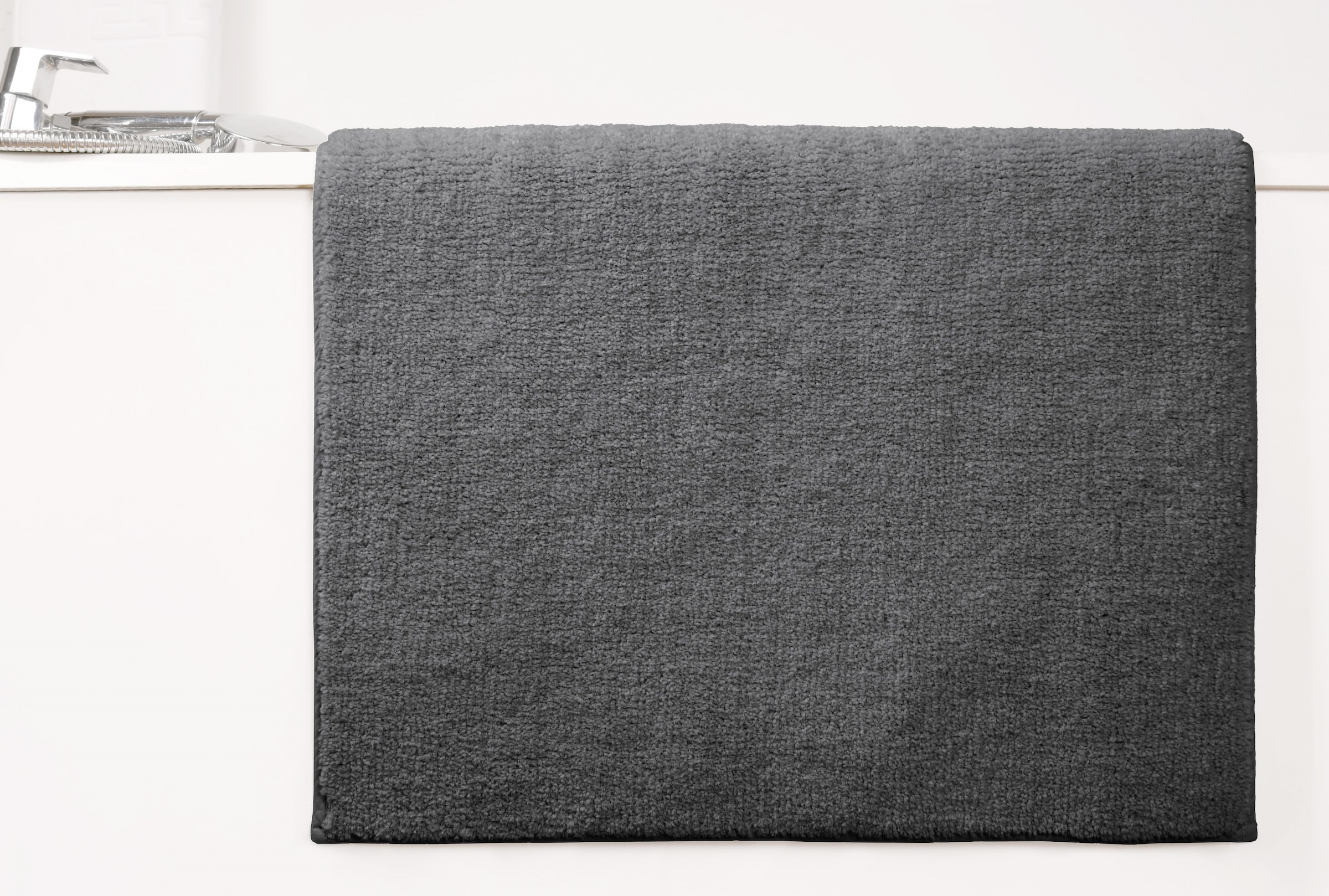 GOODproduct Badematte »Vanessa, Badvorleger, Badezimmer Teppich« Höhe 10 mm rutschhemmend beschichtet fussbodenheizungsgeeignet | schnell trocknend | strapazierfähig Badteppich, weiche Haptik, unifarben