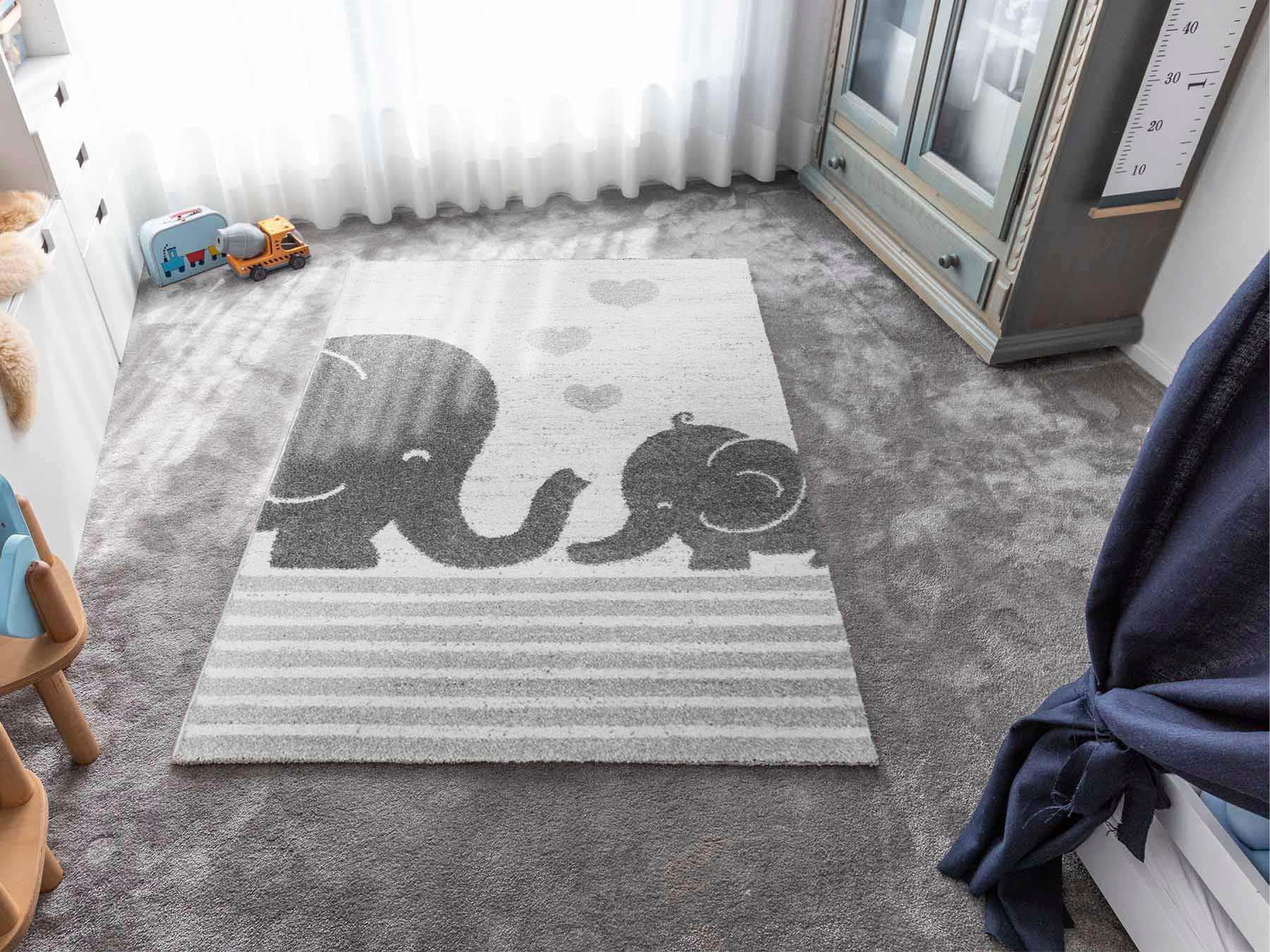 Primaflor-Ideen in Textil Kinderteppich »SOFT - Little Elephant«, rechteckig, 17,5 mm Höhe, Kurzflor, Motiv Elefanten, weich & kuschelig, Kinderzimmer