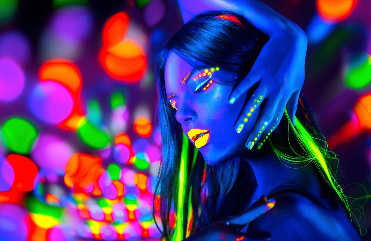 Image of Papermoon Fototapete "SEXY MODELL-NEONLICHT ART DESIGN ABSTRAKT MUSTER KUNST"