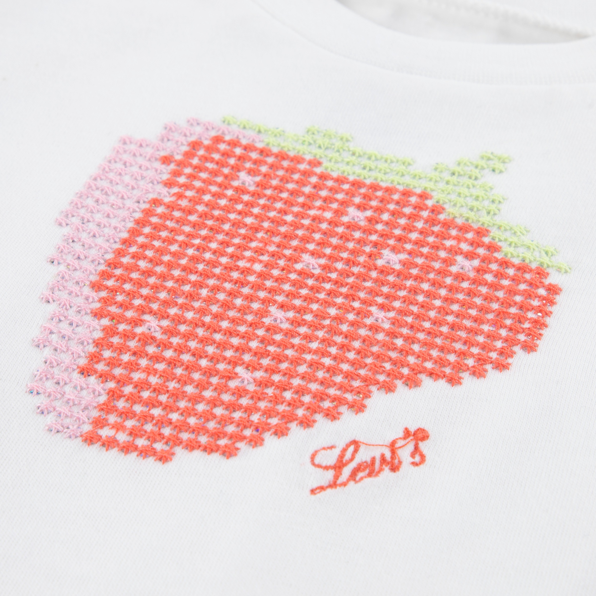 Levi's® Kids T-Shirt »LVG STRAWBERRY SS TOP« mit Stickerei