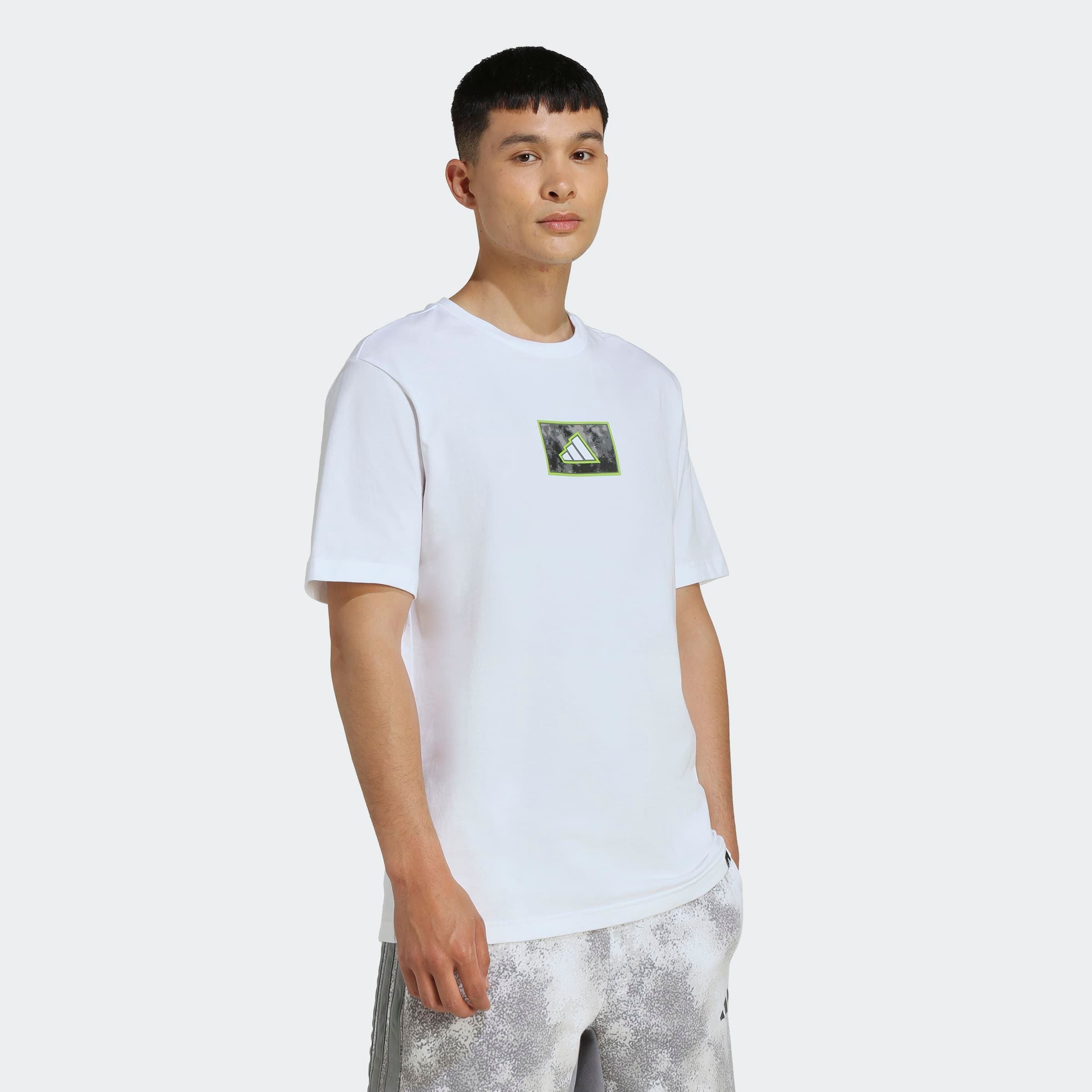 Image of adidas Sportswear T-Shirt "CAMO SHAPE GRAPHIC" sportlicher Schnitt, kurze Ärmel, aus Baumwolle, atmungsaktiv