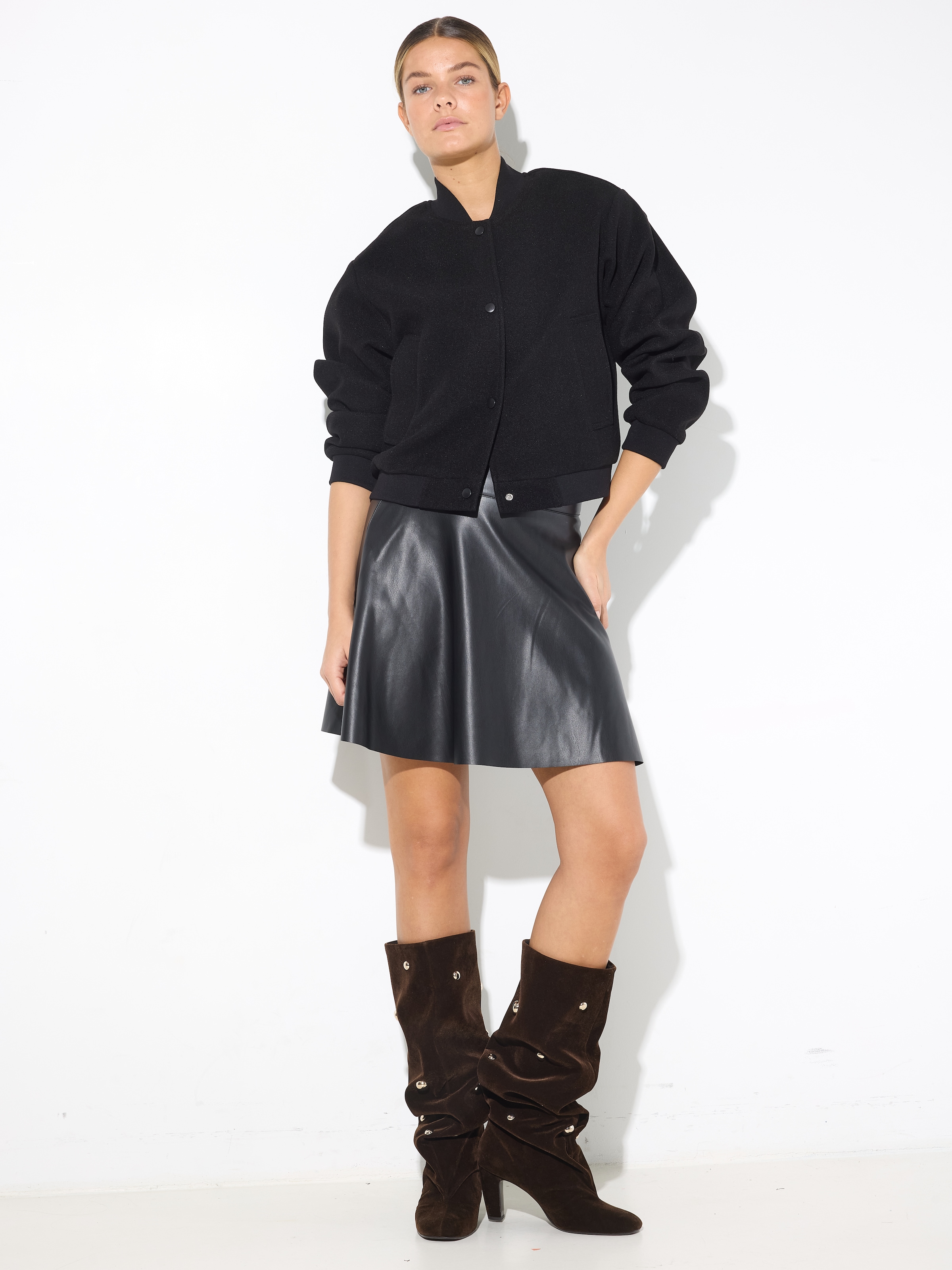 Noisy may Jupe en similicuir »NMANDY PU HW FLARED SKIRT WVN NOOS«