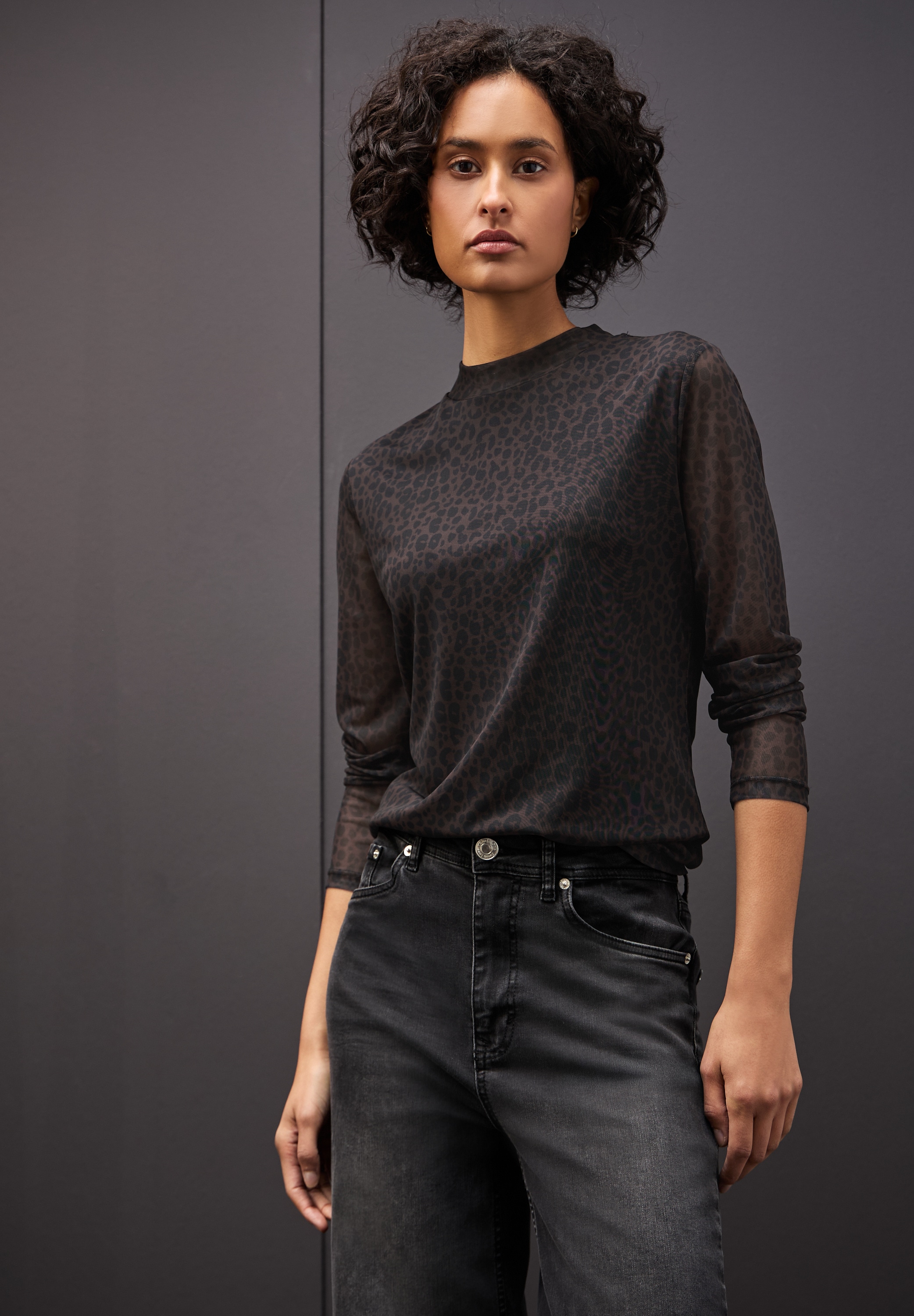 STREET ONE Langarmshirt in transparenter Mesh-Qualität und Leo-Muster