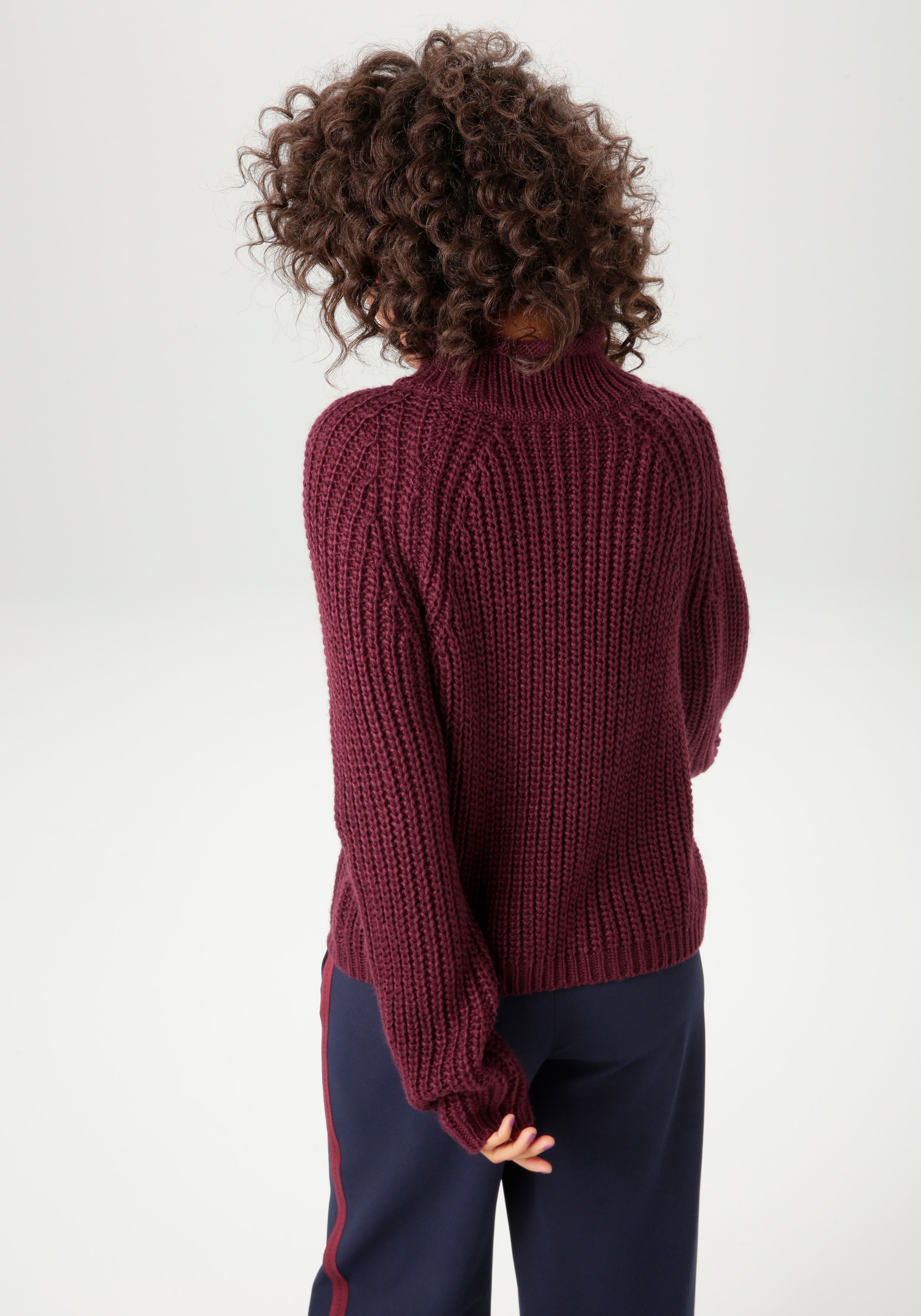 Aniston CASUAL Strickpullover, mit Rollkante am Stehkragen