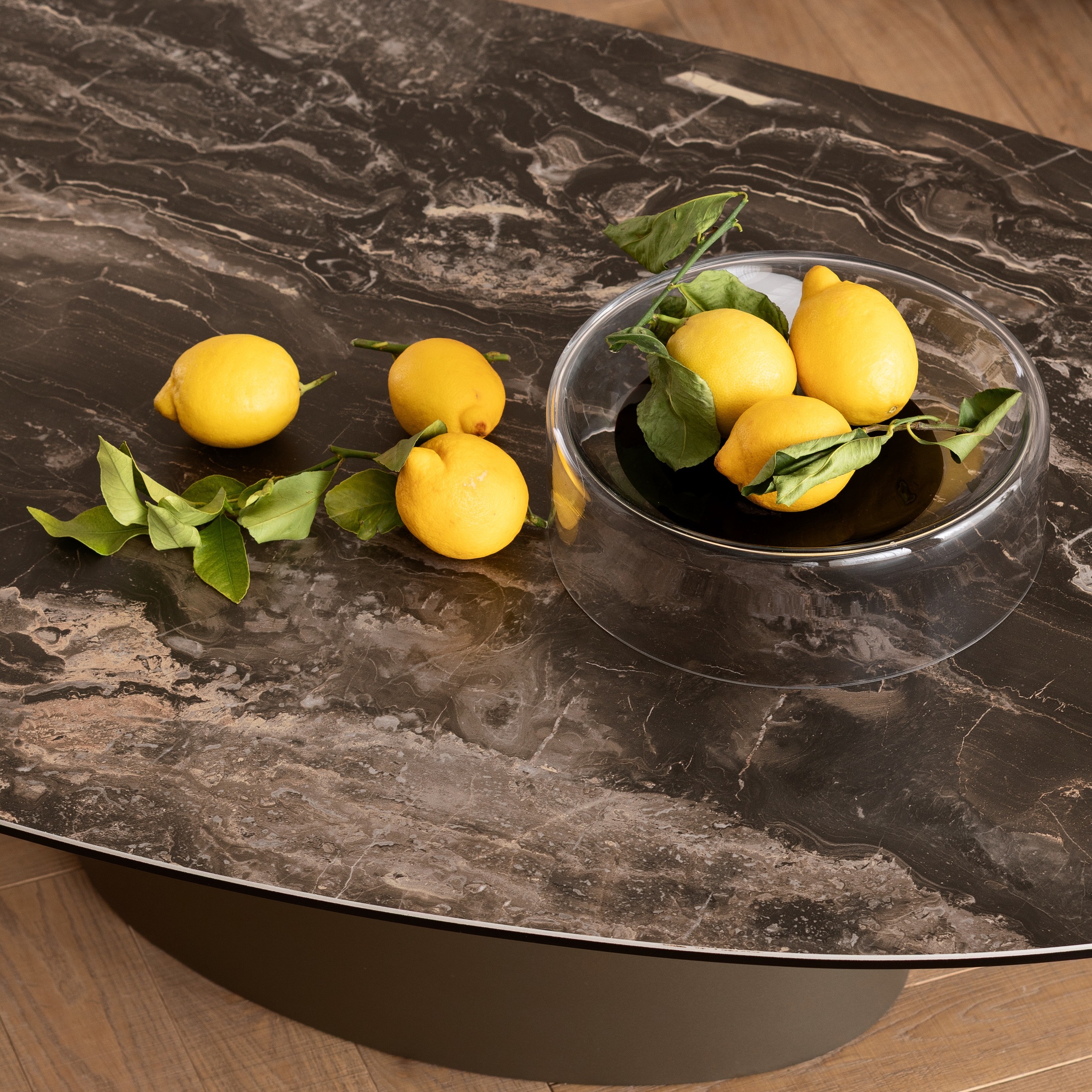 Kare Design Schale "Balance Ø30cm" aus Glas aus gefärbtem Glas