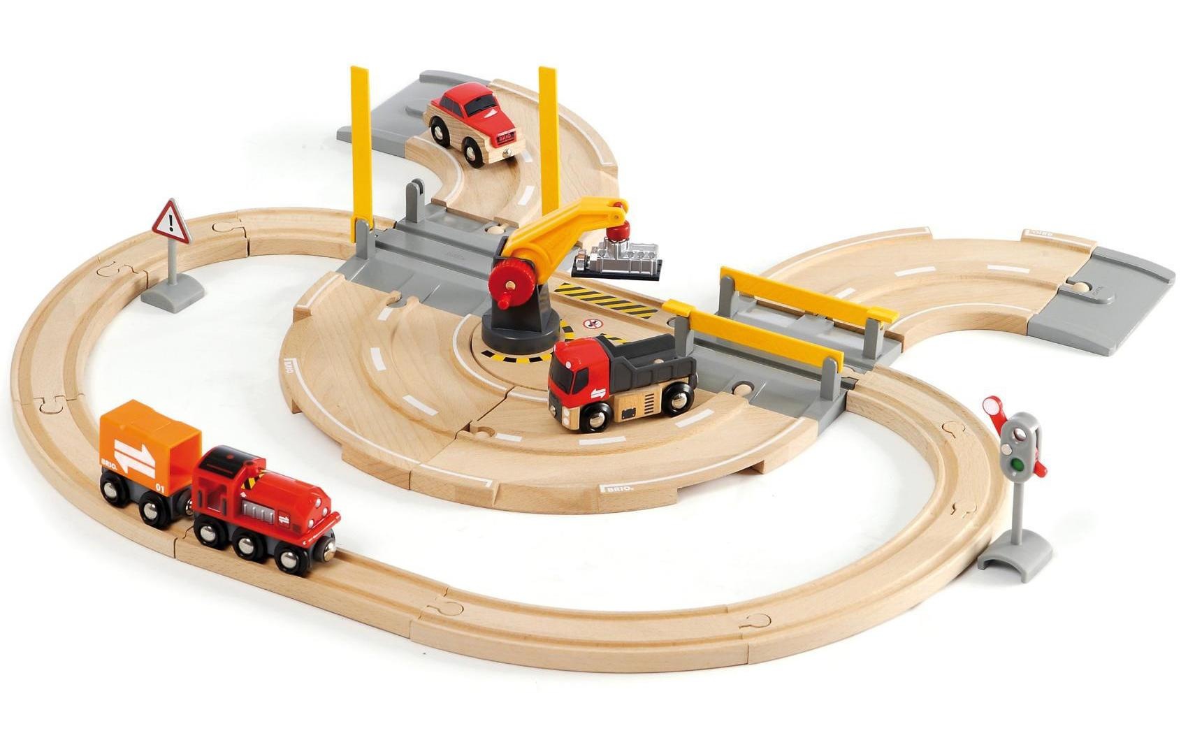 Image of BRIO® Spielzeugeisenbahn-Erweiterung »Brio WORLD Strassen & Schienen Kran Set«, (Set), für Spielzeugeisenbahn bei Ackermann Versand Schweiz