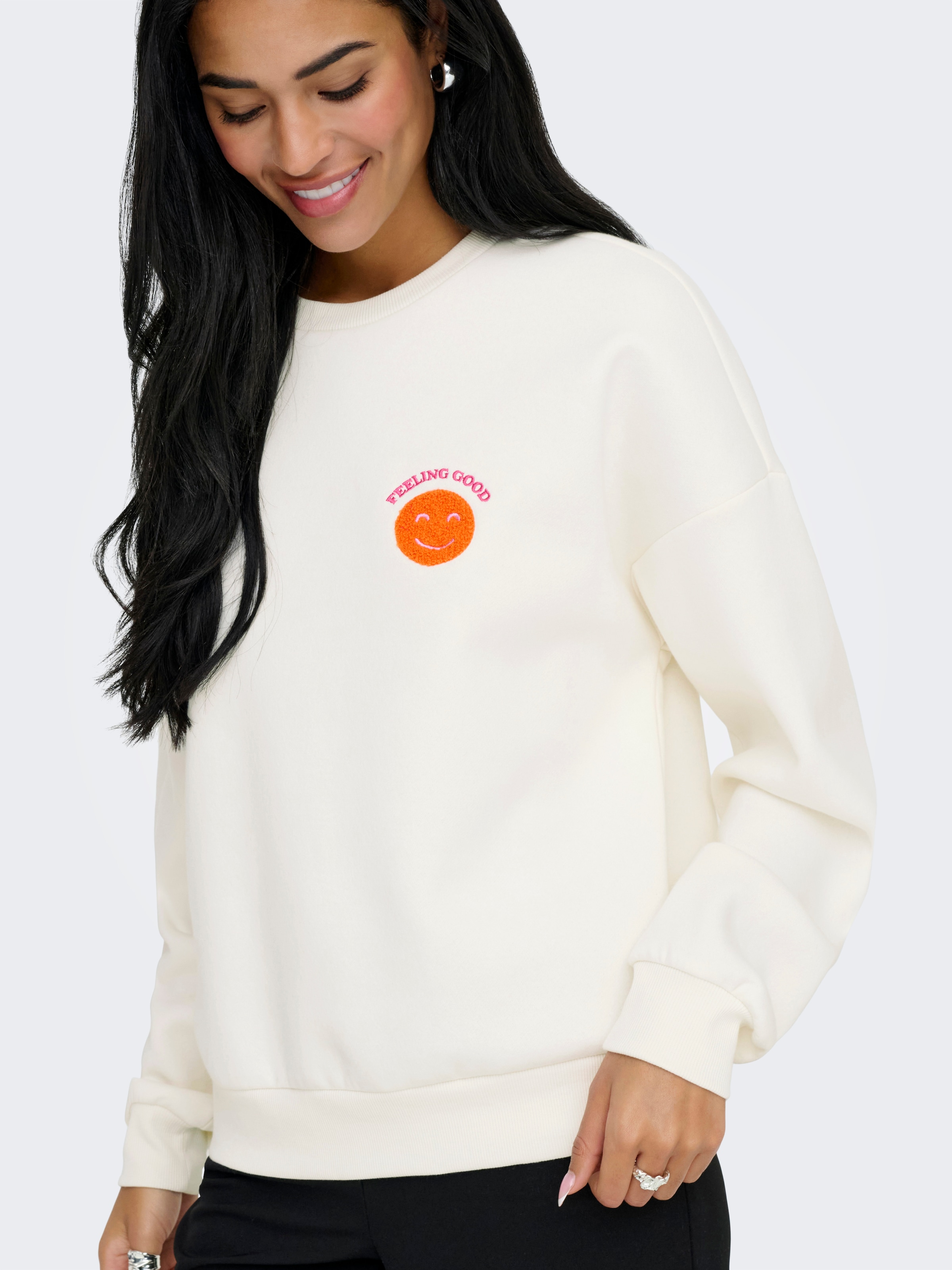 ONLY Sweatshirt »ONLDAZE L/S O-NECK TERRY PRINT CS SWT«, mit Print auf der Vorder- und Rückseite
