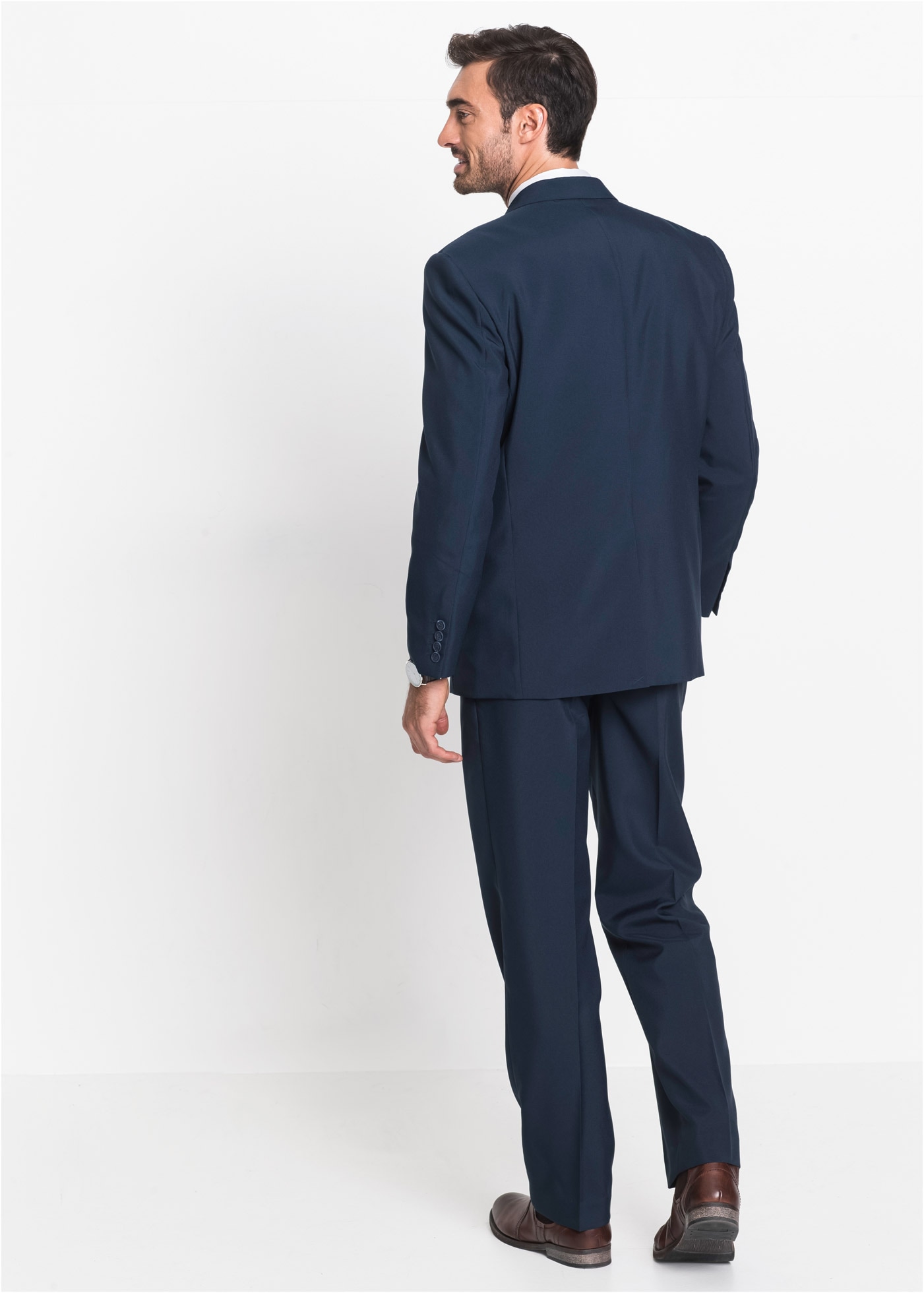 bonprix Costume »Anzug (2-tlg. Set), Regular Fit« Ensemble, 2 tlg. coupe régulière Regular Fit, pflegeleichtes Material, zweiteiliges Set
