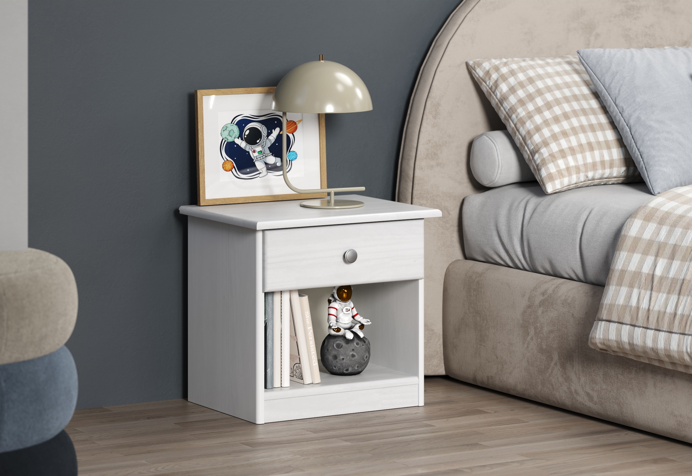 Home affaire Nachtkommode »Delsbo Nachtschrank Schrank Schlafzimmer Beistellschrank« Landhaus Design aus Kiefernholz, 1 Stk. tlg. Massivholz Nachttisch Weiss lackiert - Nachtkonsole (B/T/H) 44/34/41 cm