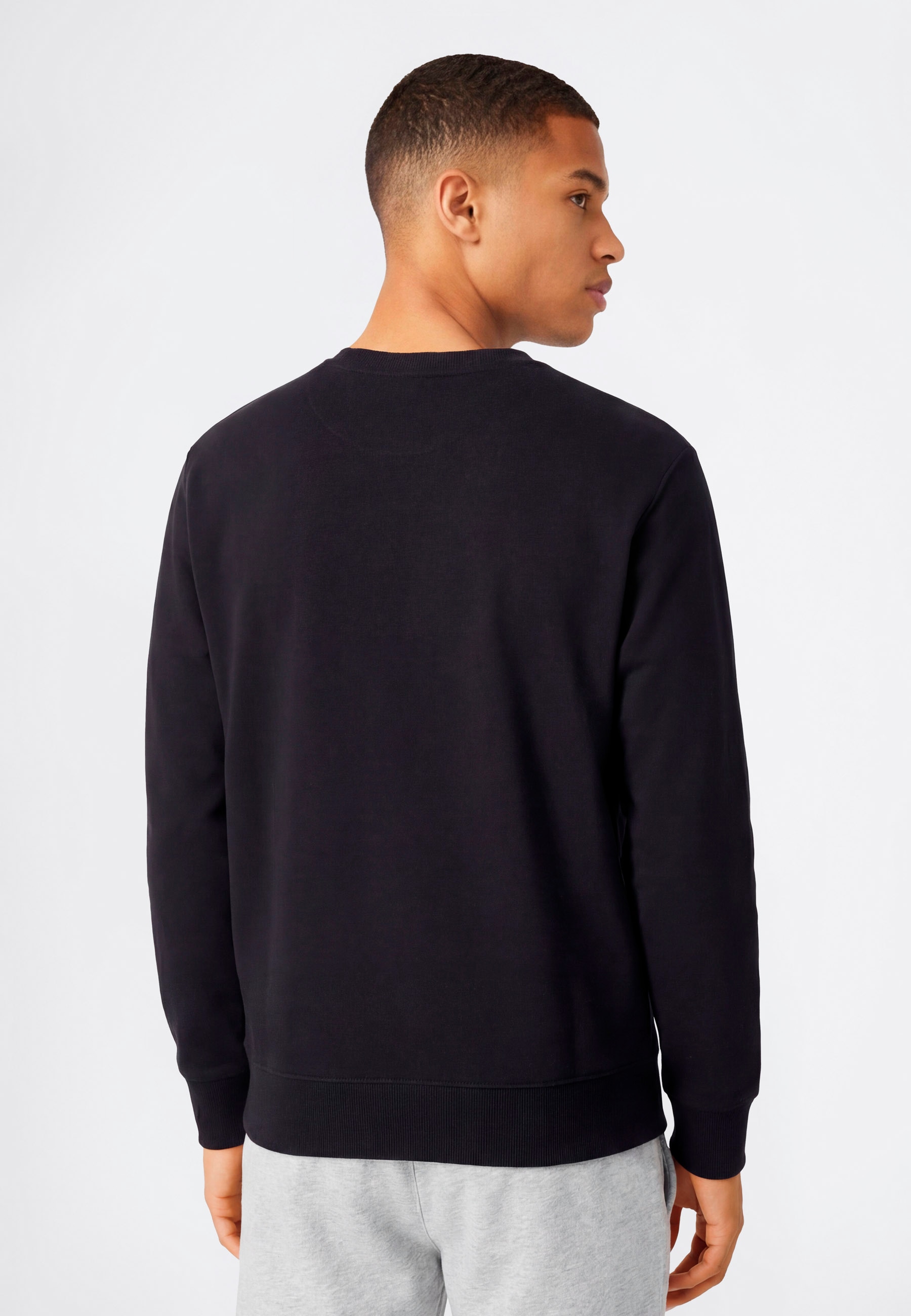 Champion Sweatshirt »Graphic Terry Crewneck Sweatshirt«, 1 pièces für Erwachsene, sportlicher Stil, aus Baumwolle und Polyester
