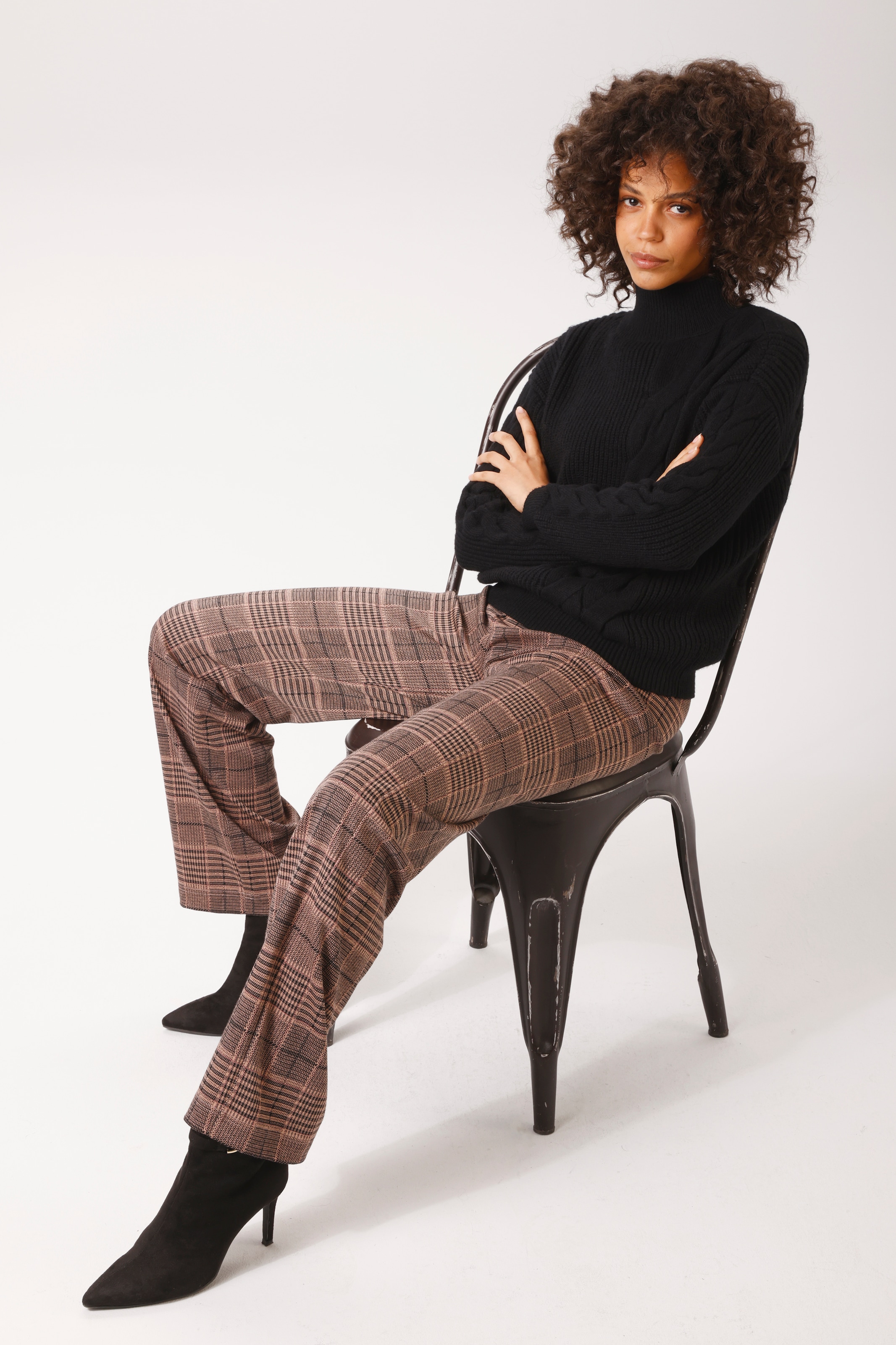 Aniston CASUAL Strickpullover mit Zopfmustern verziert - NEUE KOLLEKTION