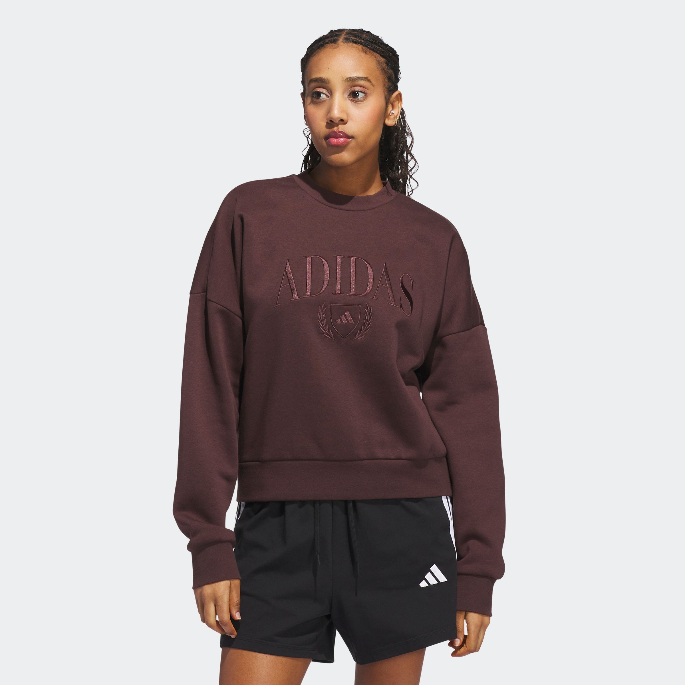 Image of adidas Sportswear Sweatshirt "COZY HOLIDAY GRAFIK", mit verspielter Grafik auf der Brust, aus weichem Fleece