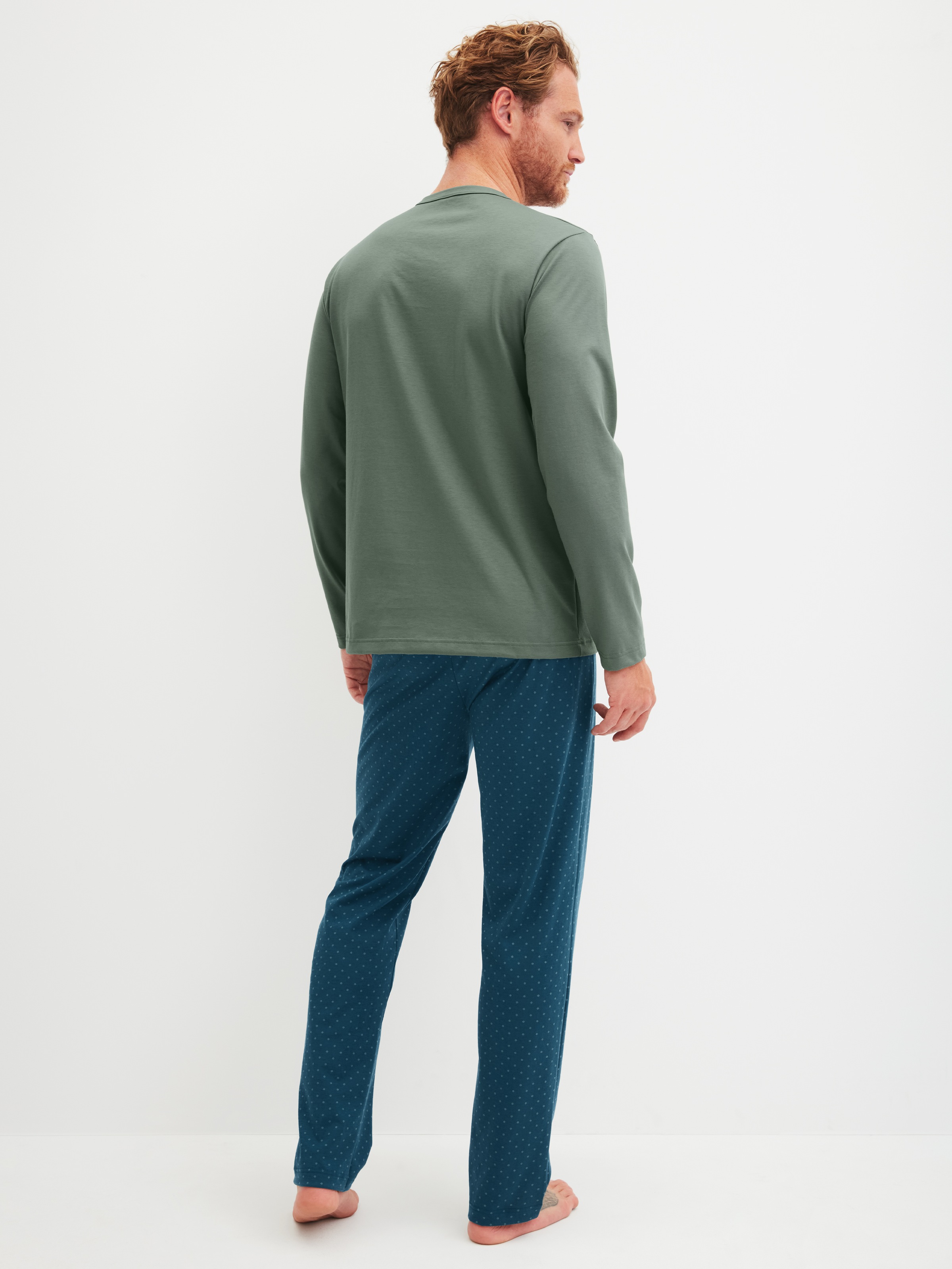 CALIDA Schlafanzug »Relax Imprint 2« 2 tlg. Langarm-Shirt & Hose mit geradem Bein