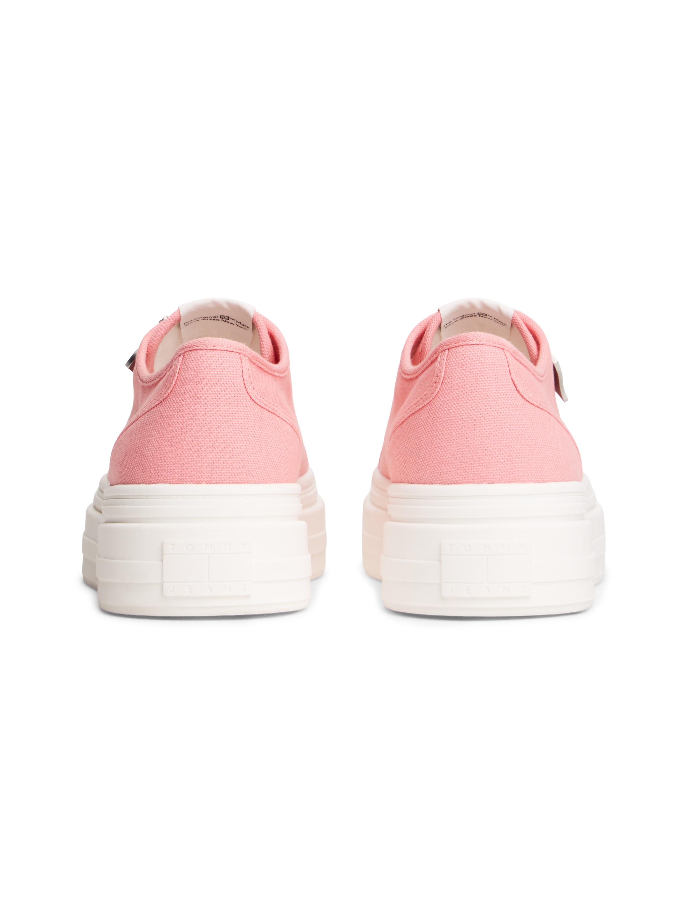 Tommy Jeans Baskets à plateforme »TJW FLATFORM SNEAKER CHARMS«  Chaussure basse, à lacets, chaussure de loisirs avec petit drapeau TJ en pendentif