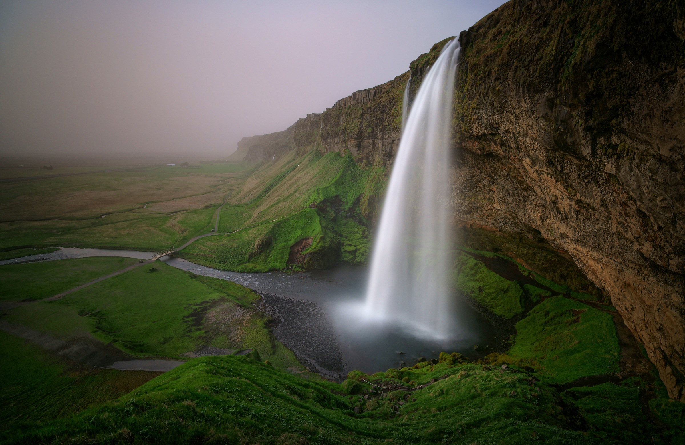 Image of Papermoon Fototapete »Photo-Art WILLY MARTHINUSSEN, WASSERFALL IN DER LANDSCHAFT«, Vliestapete, hochwertiger Digitaldruck, inklusive Kleister bei Ackermann Versand Schweiz