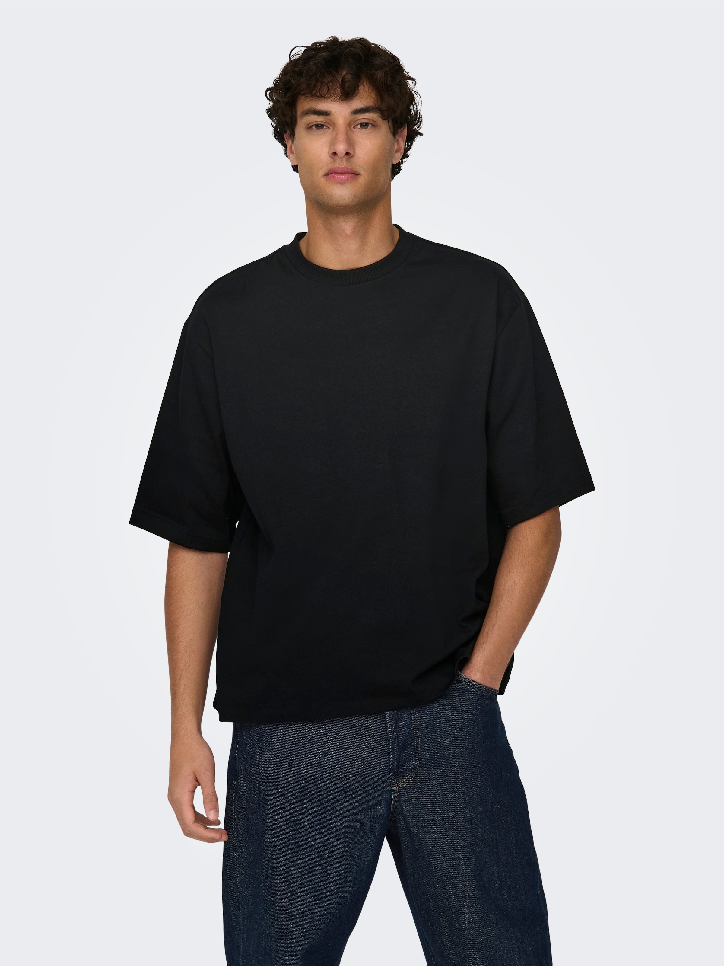 Image of ONLY & SONS Rundhalsshirt "ONSMILLENIUM OVZ SS TEE NOOS"