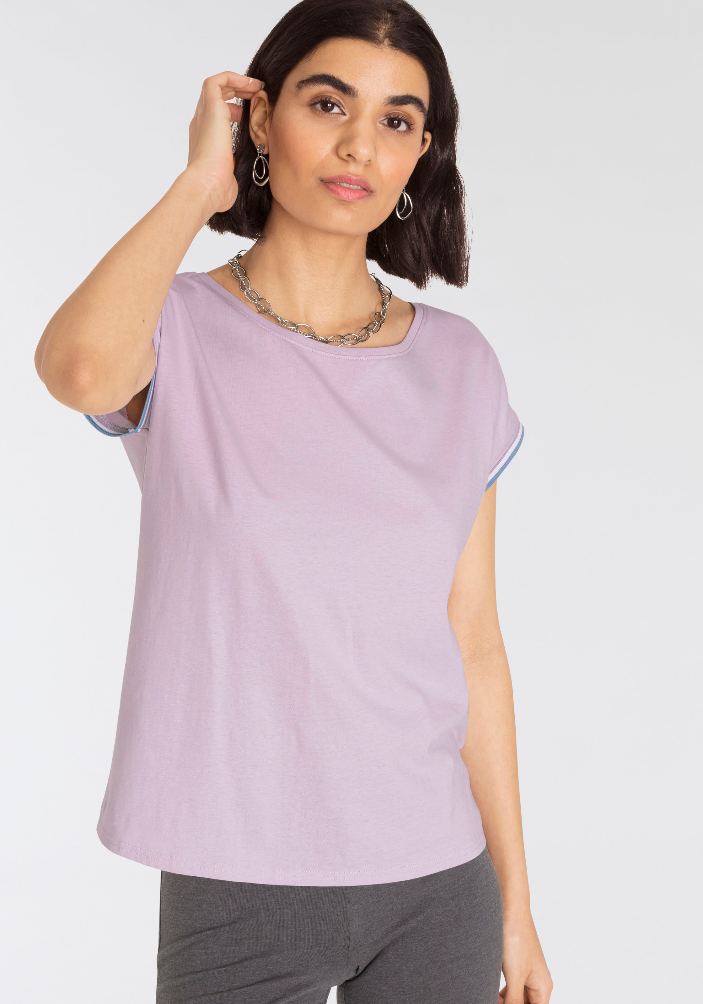 Image of AJC T-Shirt, mit kontrastfarbenem Rippbündchen bei Ackermann Versand Schweiz