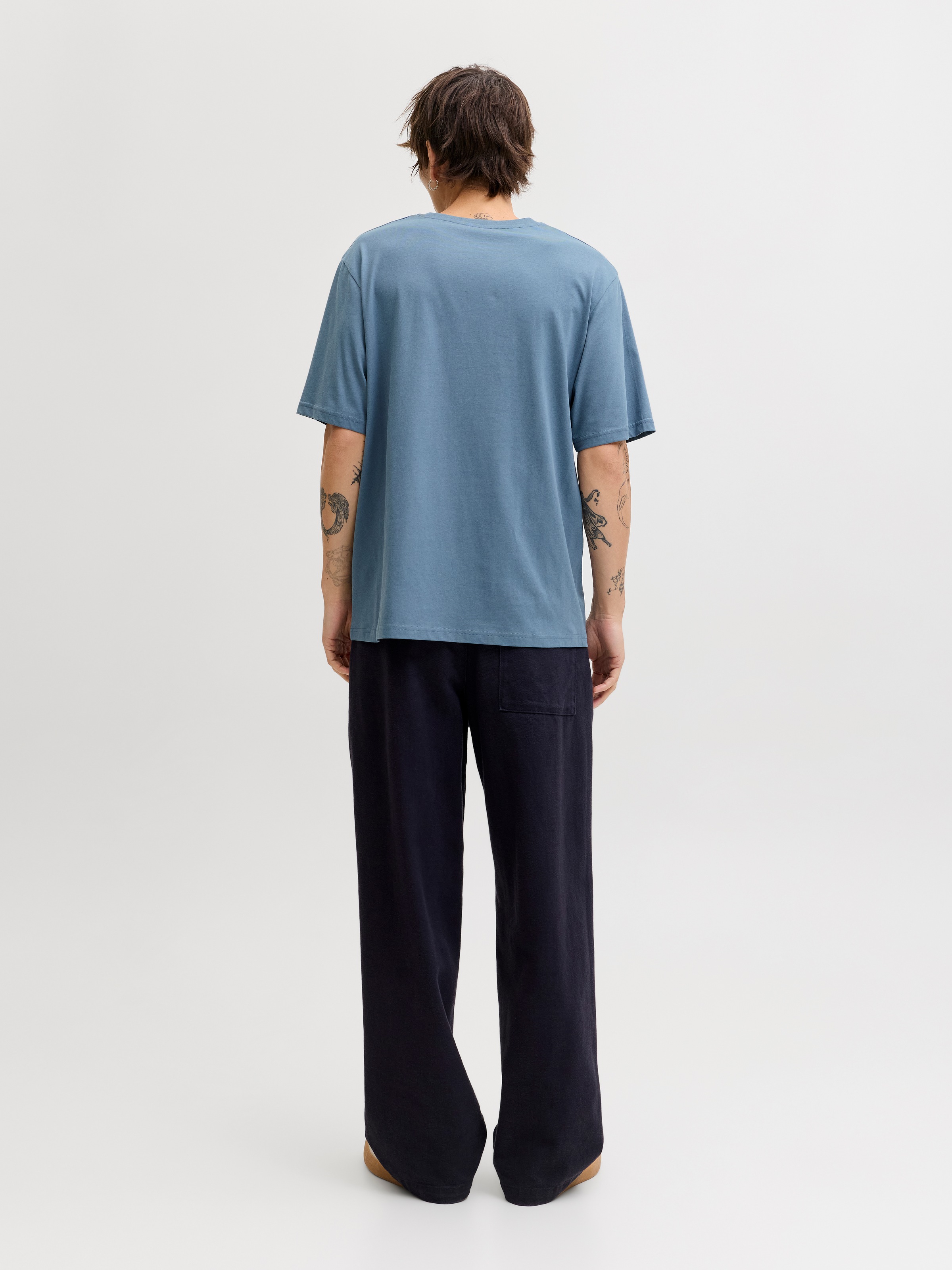 Jack & Jones Rundhalsshirt »JJESTAR mit Pigmentprint und Baumwollgefühl« Baumwolle, relaxed fit