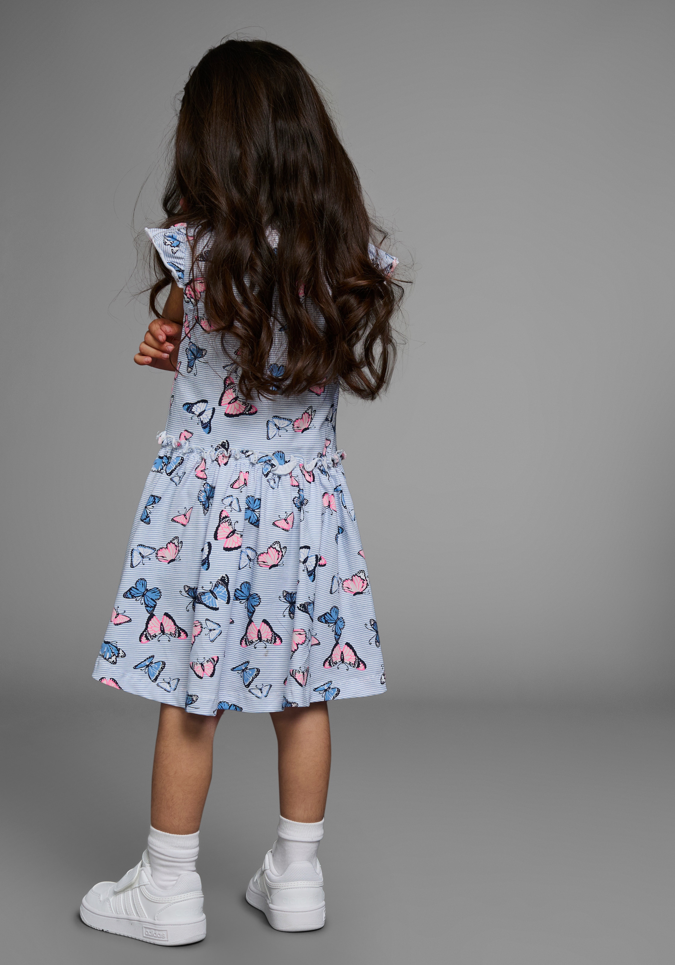 KIDSWORLD Jerseykleid »für kleine Mädchen«, sommerliche Anlässe und Partys, kniefreie Länge, modische Note