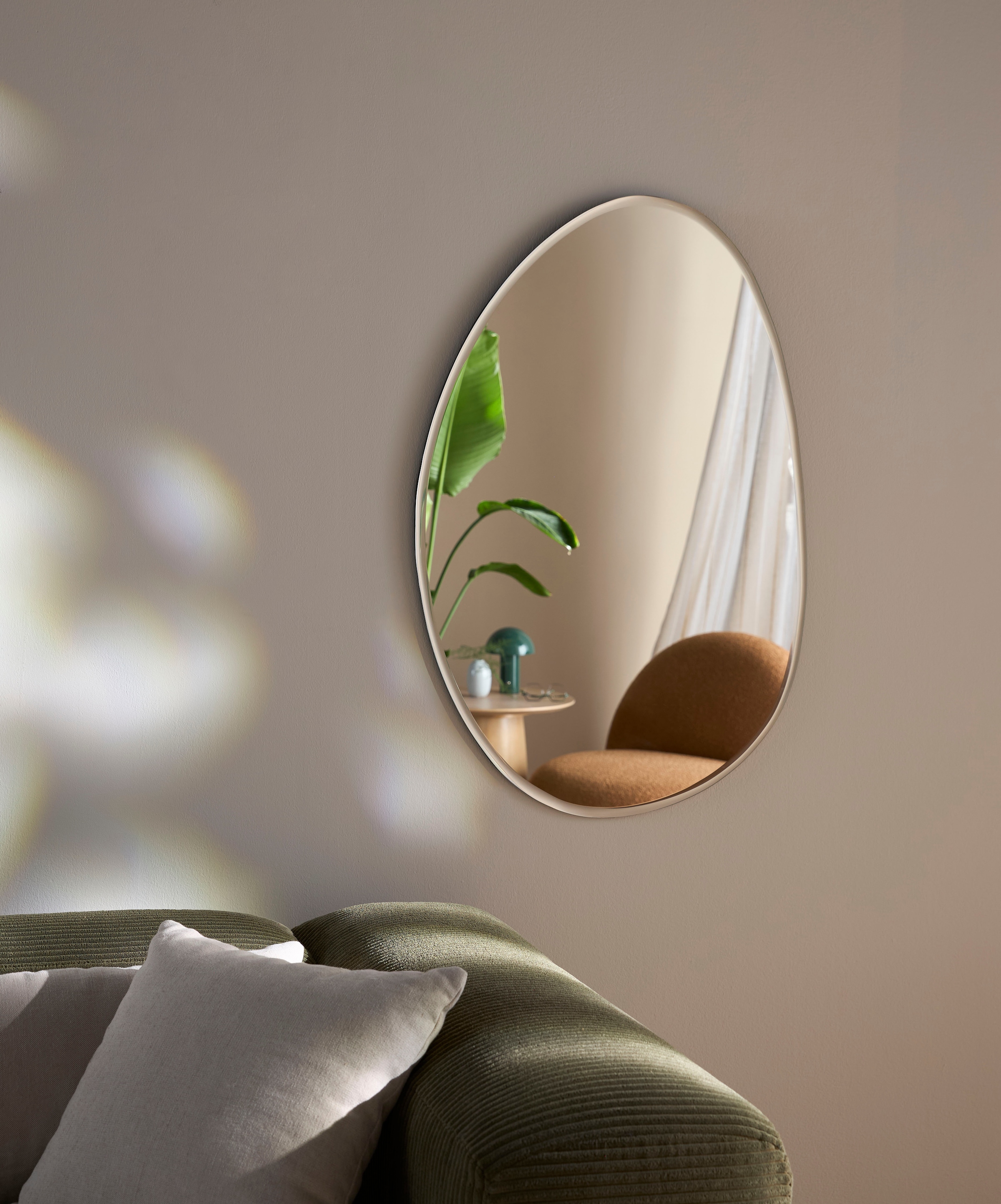 s.Oliver Miroir mural »Lucee« ovalförmig, ca. 88,5x59cm, mattierter dezenter Rahmen