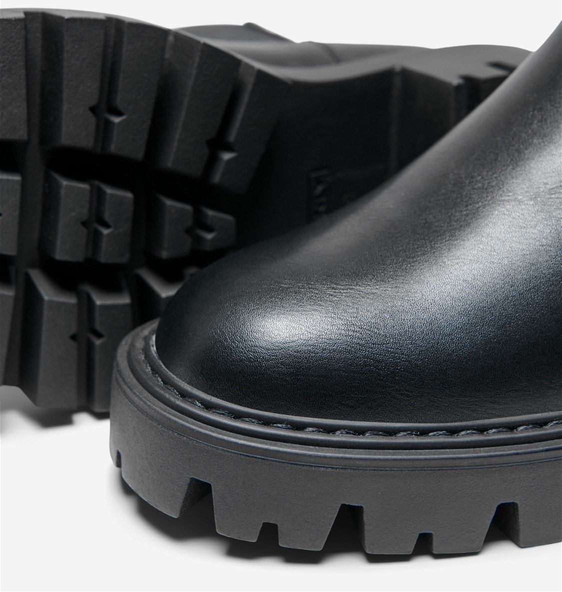 ONLY Shoes Chelseaboots »ONLBETTY-1«, Blockabsatz, Stiefelette, Schlupfschuh mit Stretcheinsatz