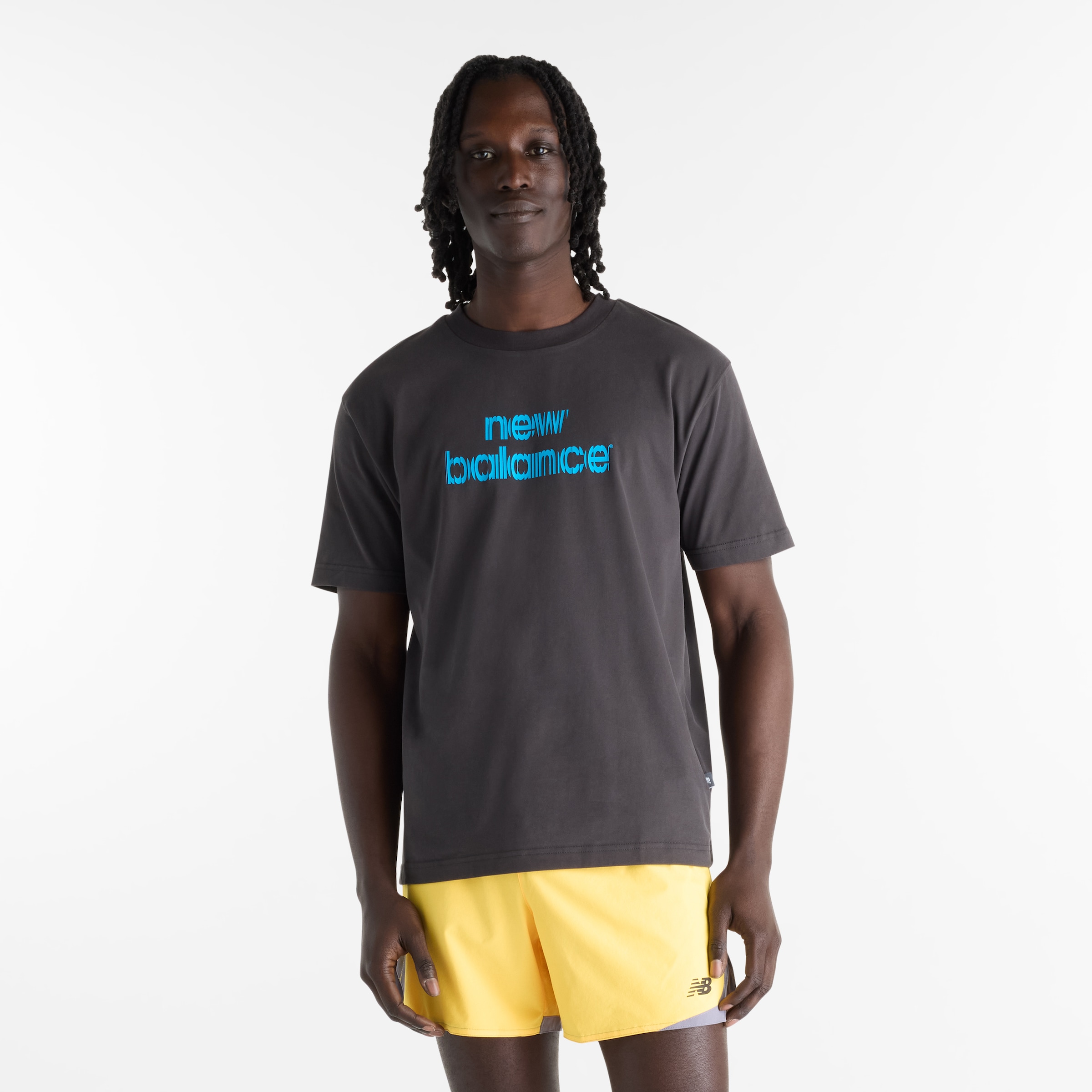 Image of New Balance T-Shirt "NOCTURNAL RUN ENERGY PERFORMANCE T-SHIRT" aus Baumwolle und Elasthan, in den Grössen S bis XXL