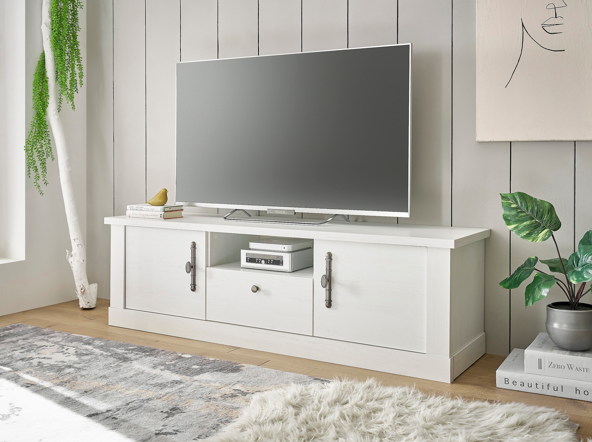 Image of Home affaire Lowboard "RAVENNA" im romantischen Landhausstil, Griffe aus Metall, Breite 155 cm