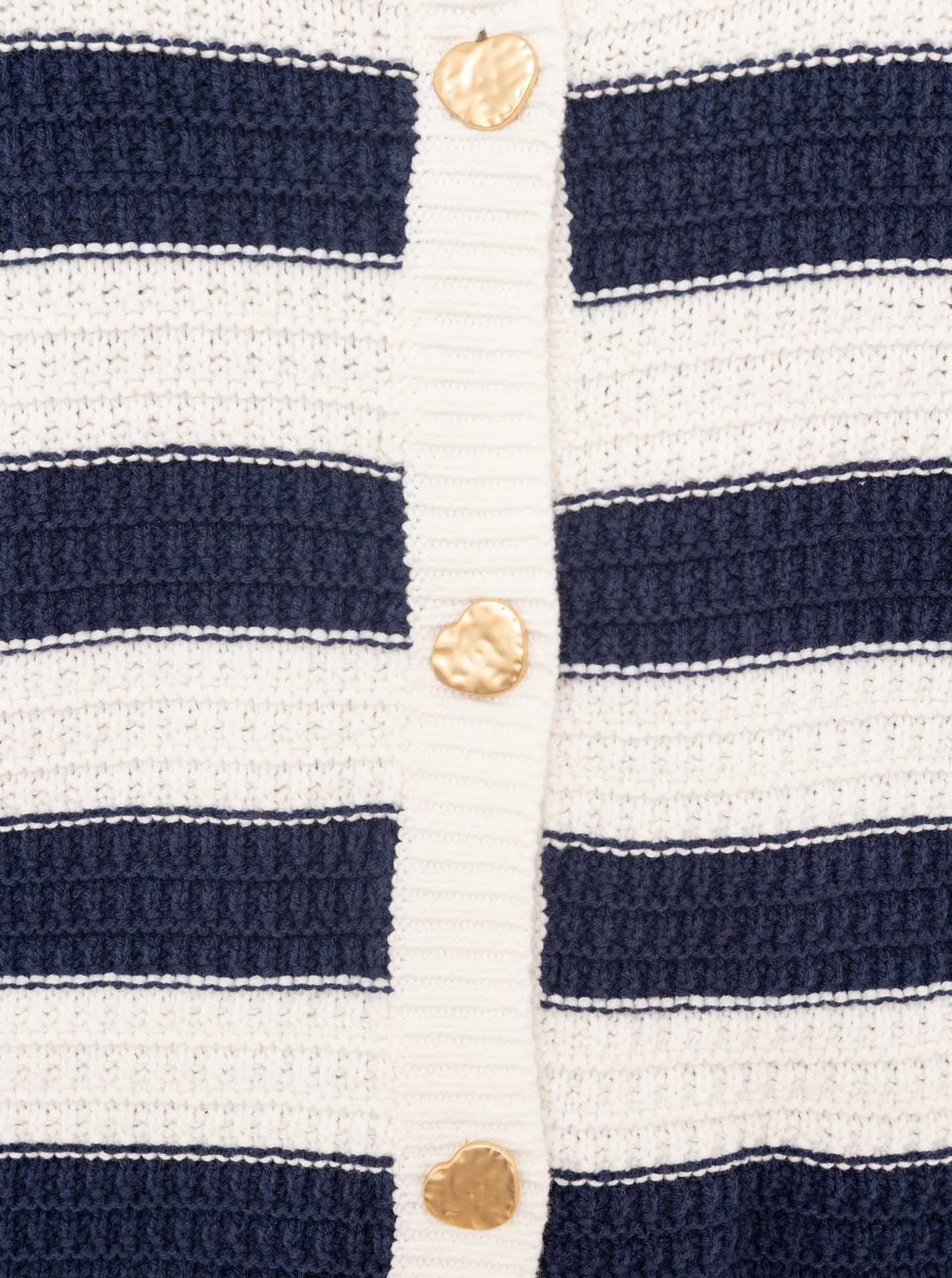 Zwillingsherz Strickjacke mit Lochstrickmuster und Knöpfen