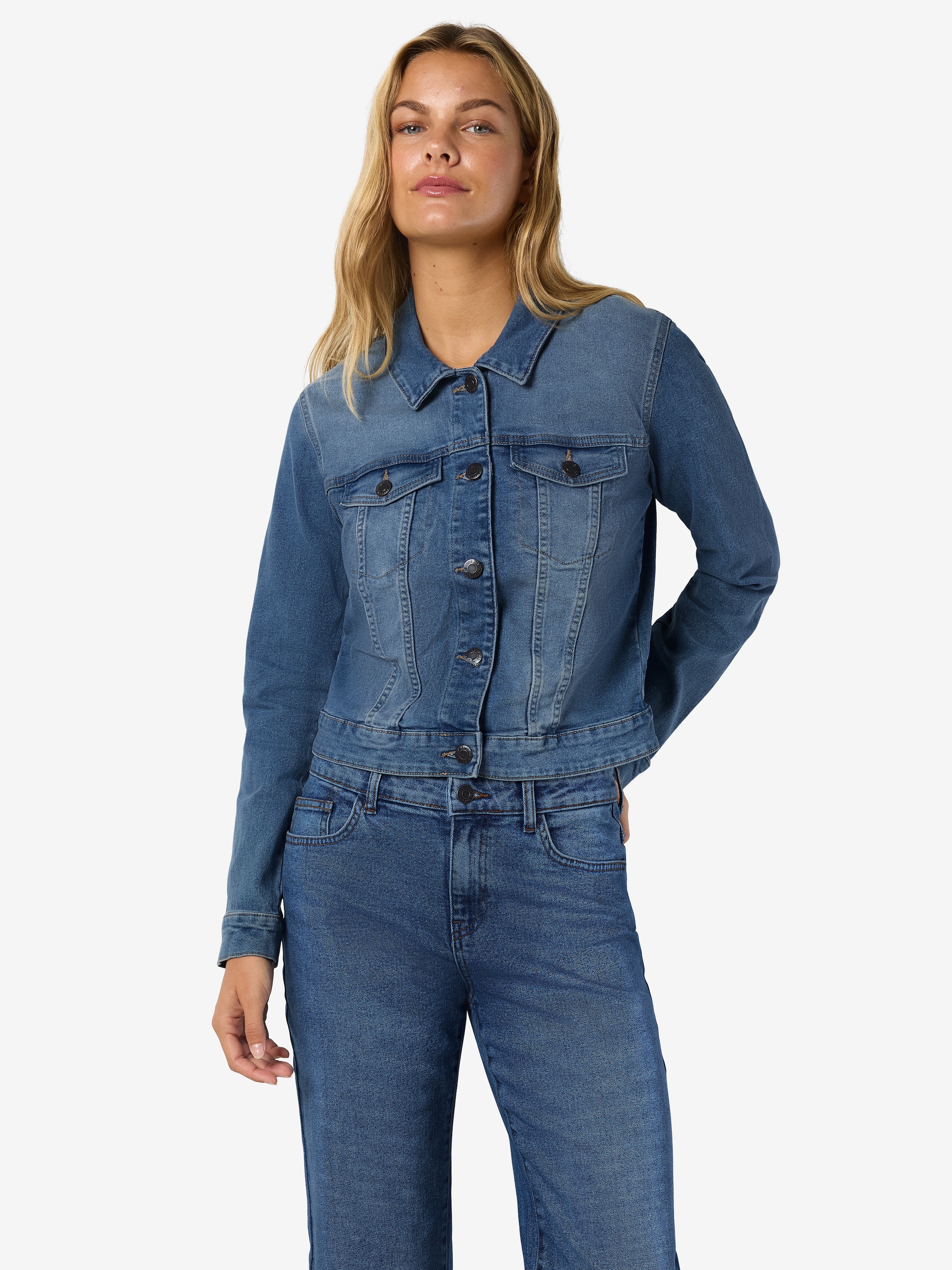 Image of Noisy may Jeansjacke "NMDEBRA L/S BLUE DENIM JACKET NOOS"