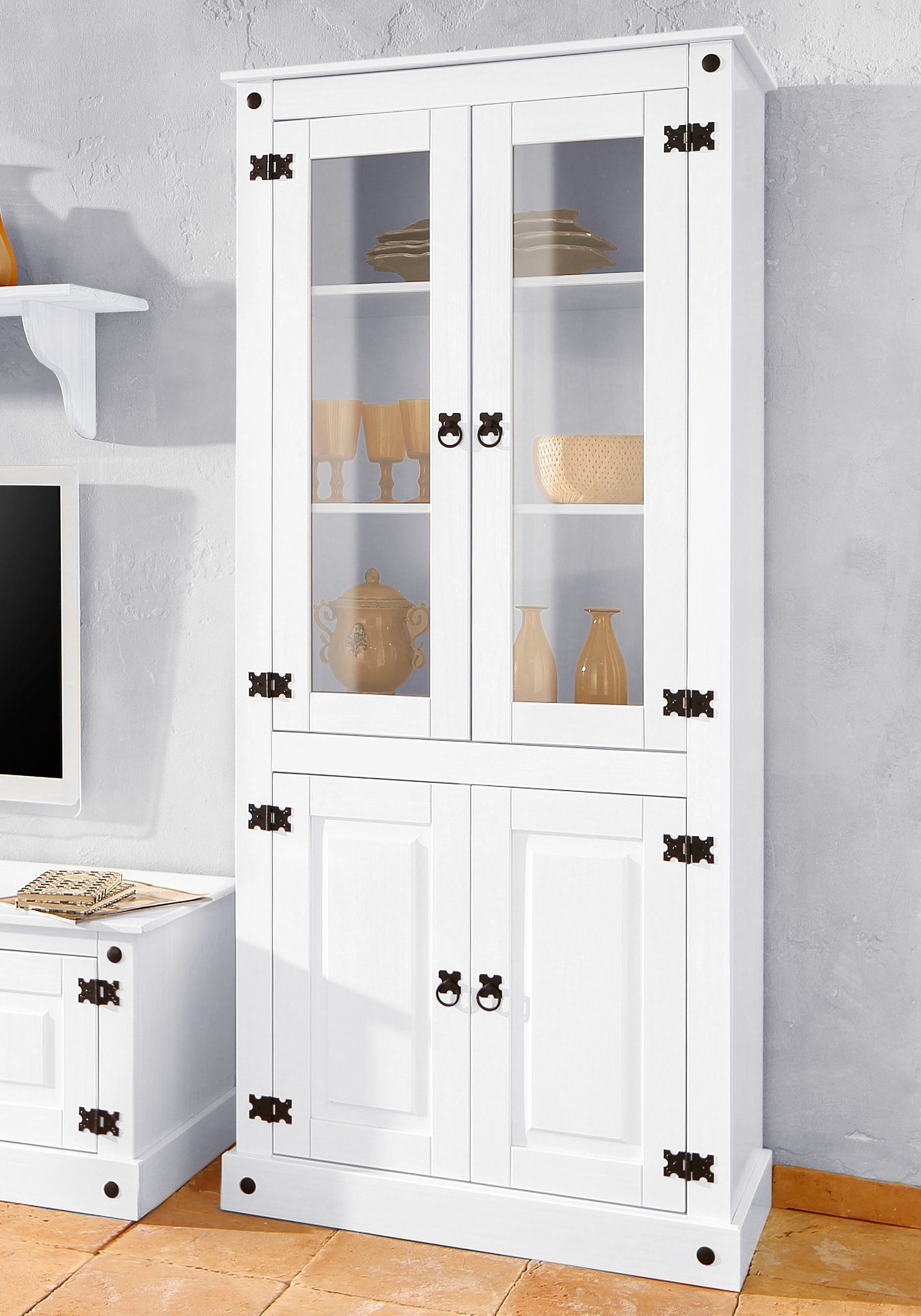 Image of GOODproduct Vitrine
