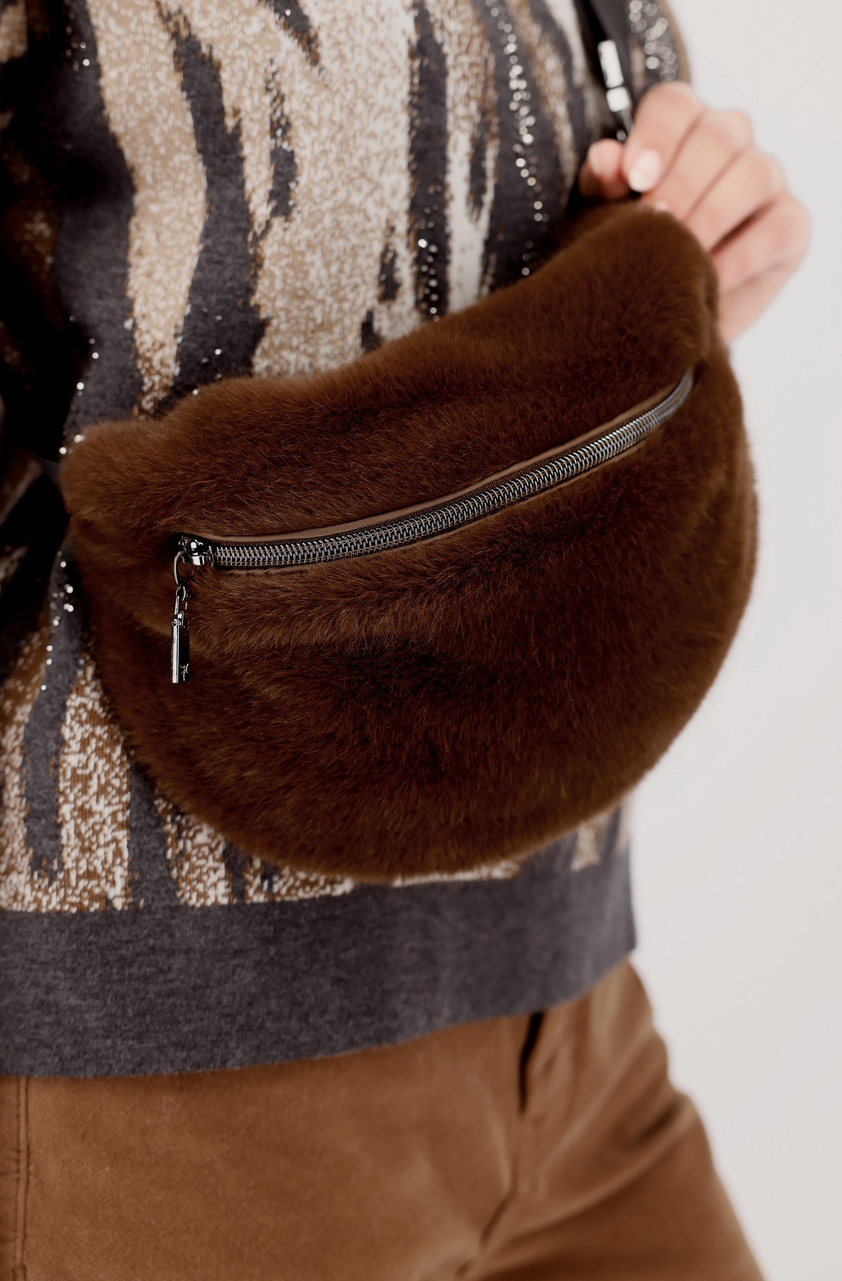 Monari Gürteltasche Mit grössenverstellbarem Gurt