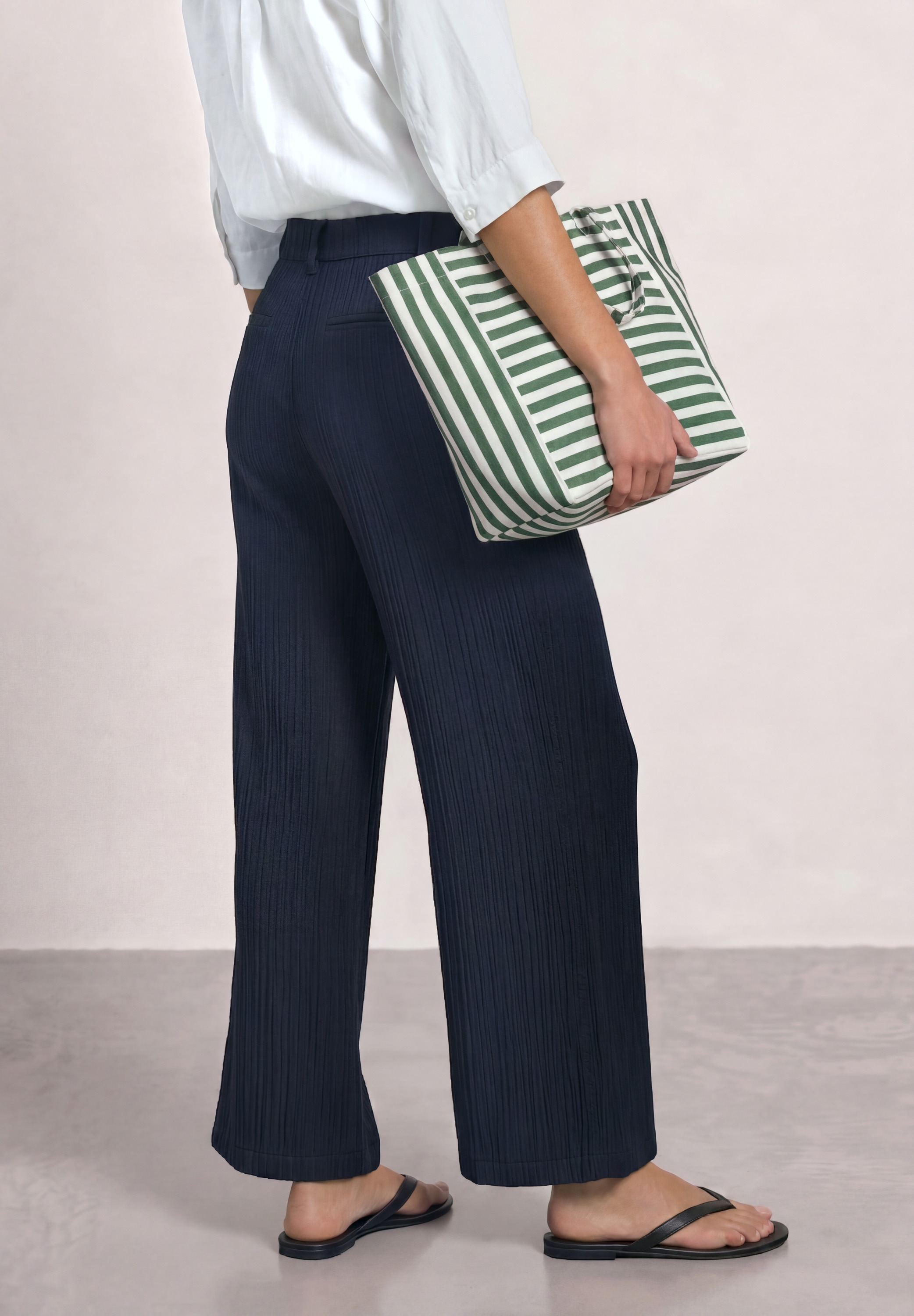 STREET ONE Pantalon en tissu  avec structure froissée Crinkle Crash