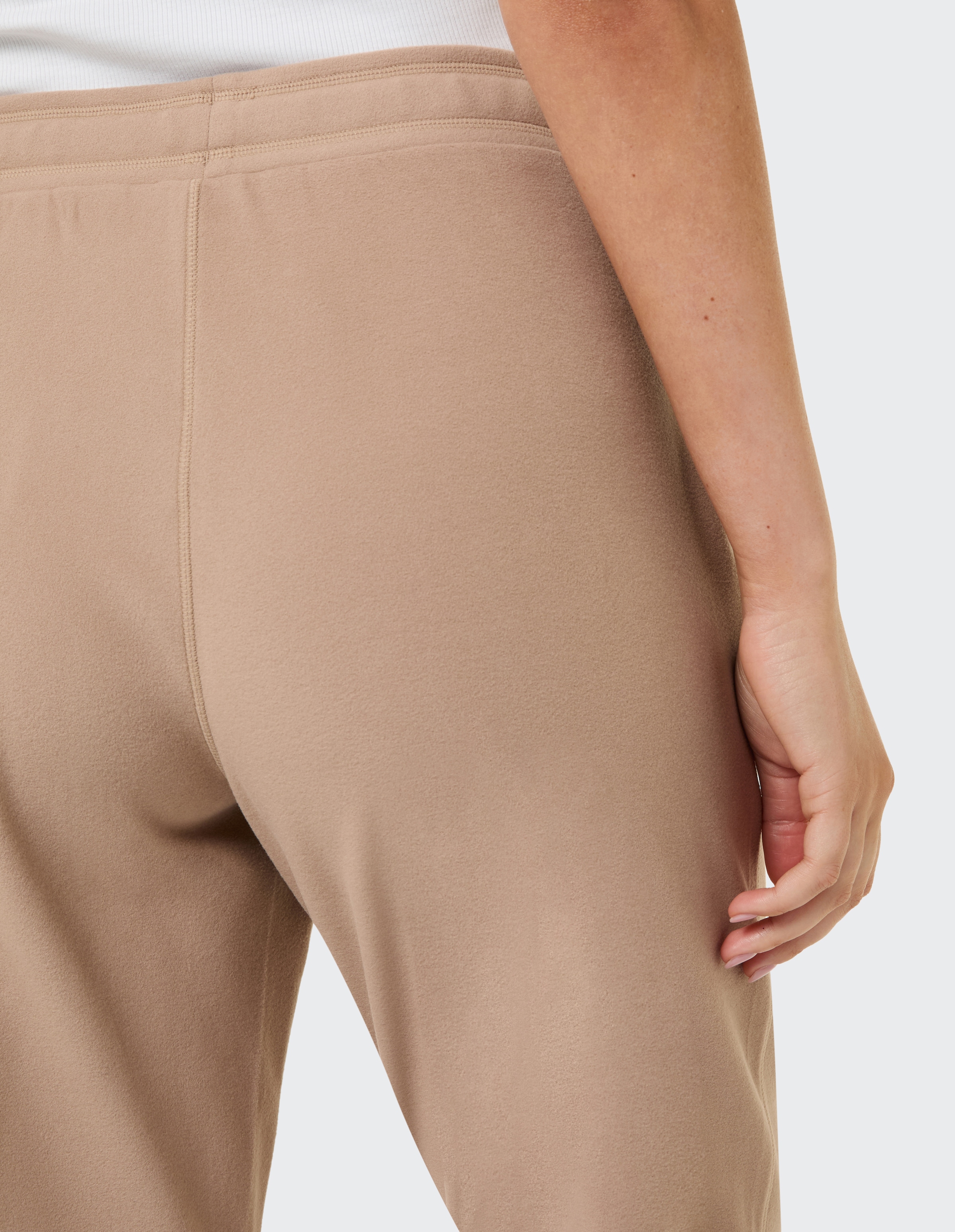 Joy Sportswear Pantalon sweat »D SWEATHOSE ULLA«  für Erwachsene, aus Polyester und Elasthan, normal-weite Passform