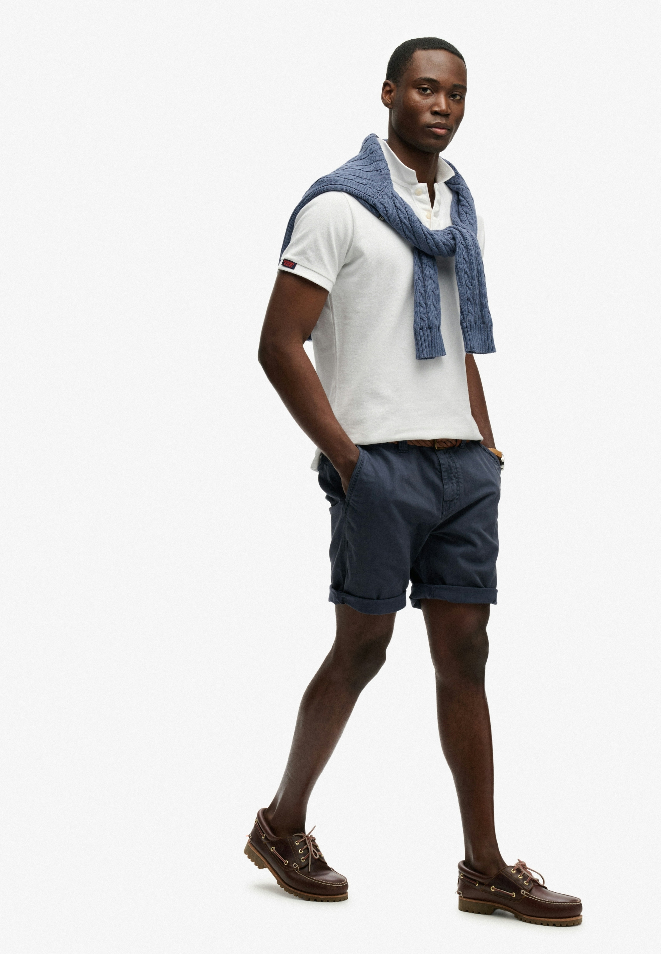 Superdry Short en chino »UTILITY CHINO SHORT«  mit Baumwollmischung, Relaxed Fit, knielang, aus Webmaterial