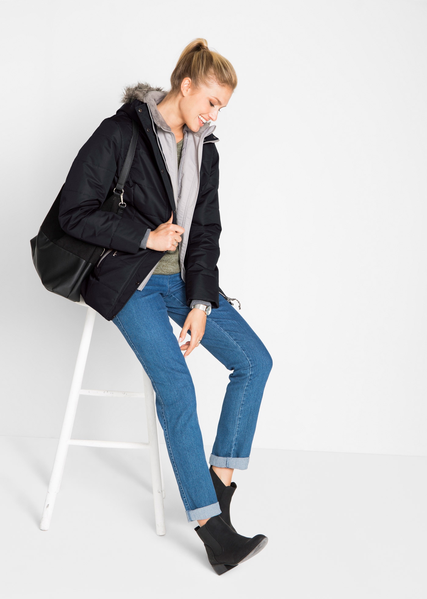 bonprix Veste d'hiver »Winterjacke in 2-in1 Optik« mit Kapuze in 2-in 1 Optik, mit integrietem Fleeceeinsatz und Kapuze