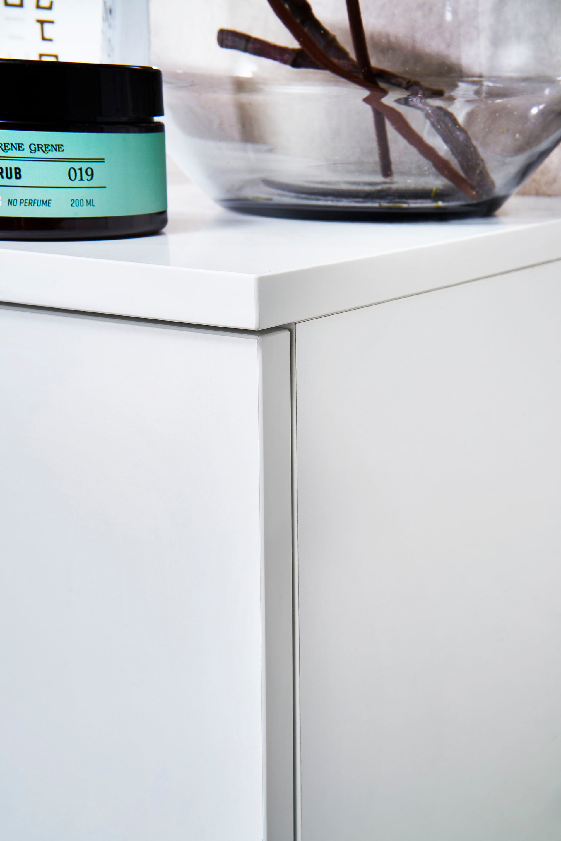 Saphir Midischrank »Quickset 360 Badschrank in Weiss Glanz mit 2 Türen, 3 Glas-Einlegeböden« inkl. Türdämpfer, 35 cm breit, 124,5 cm hoch, grifflos, wandhängend