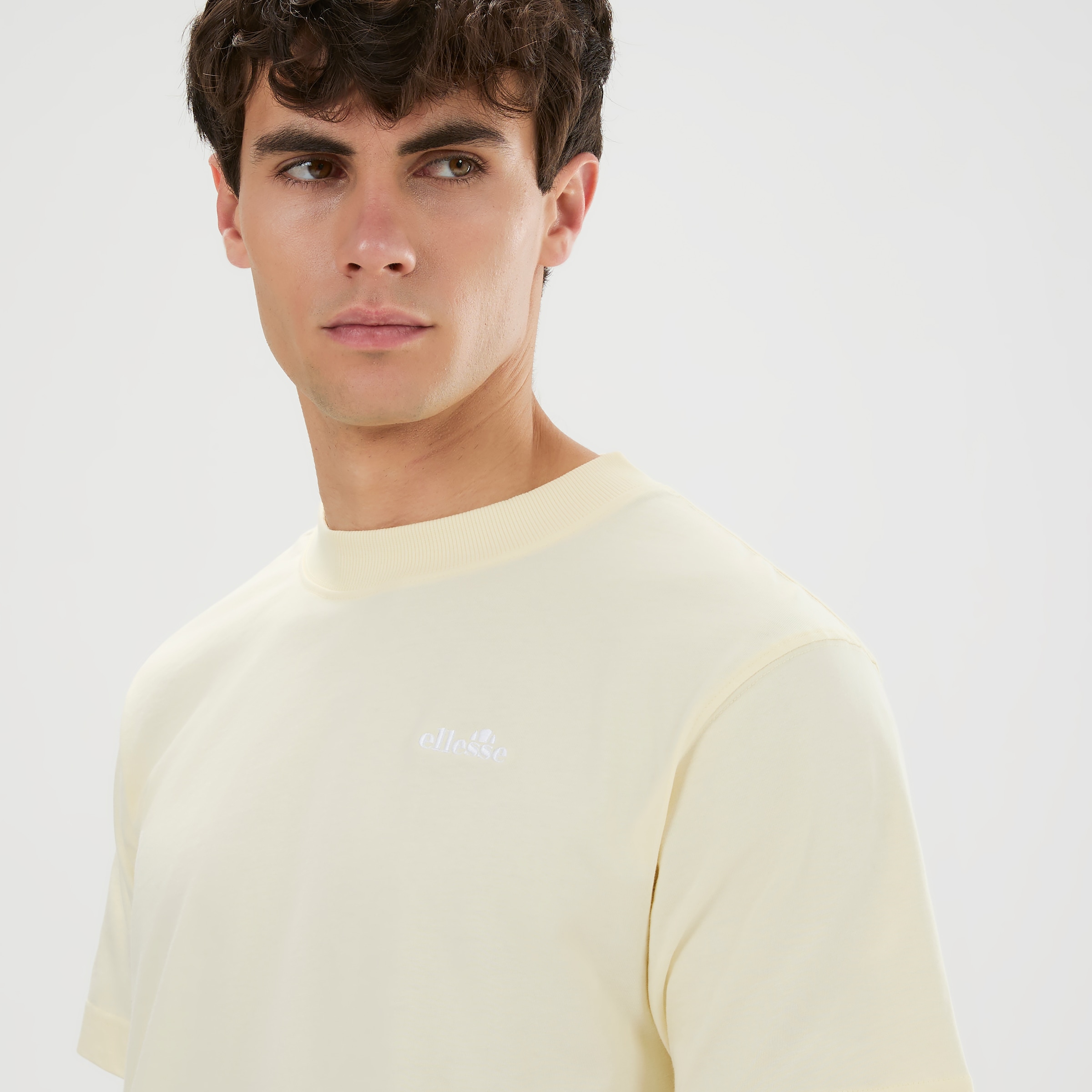 Ellesse T-Shirt »ACCIANO T-SHIRT« Kurzarm, ohne Verschluss, Rundhalsausschnitt