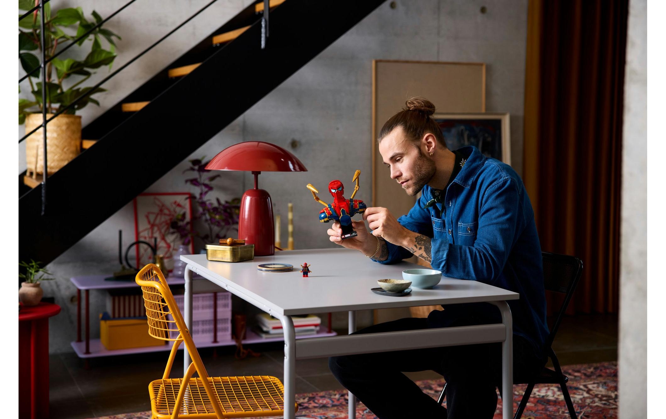 LEGO® Spielbausteine »LEGO® Marvel Iron Spider-Man Büste 76326«