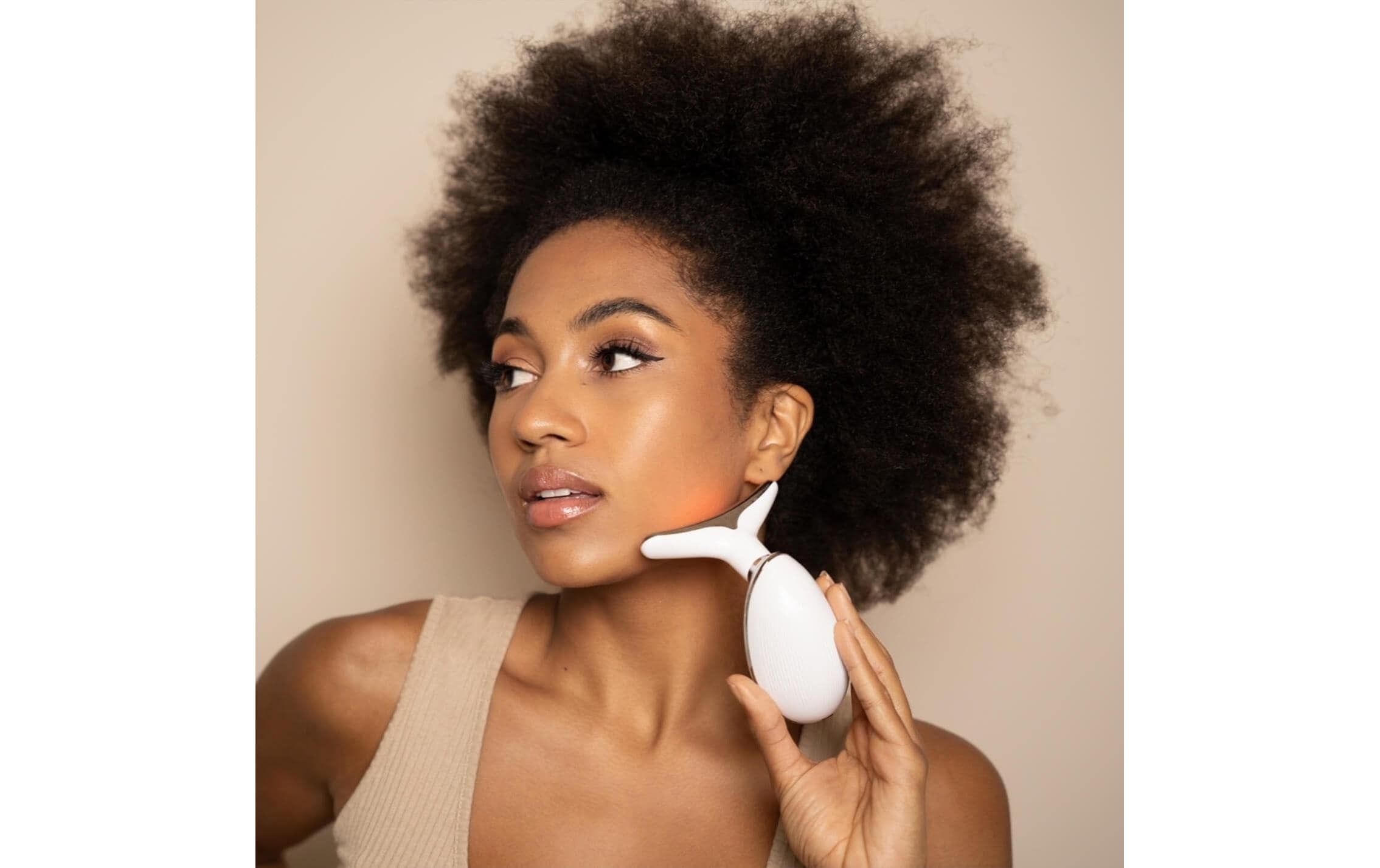   Appareil de massage facial »VBEAUTY RadiantLift Pro«